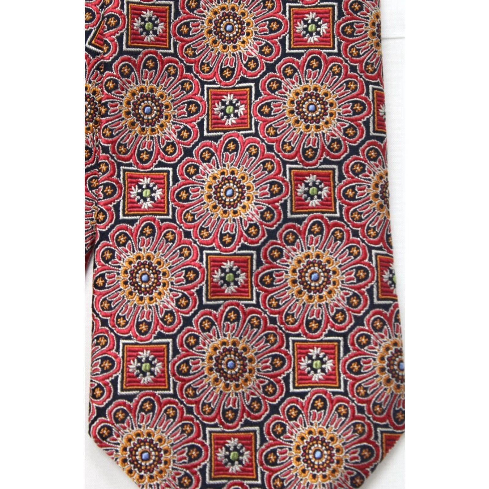 Jos. A. Bank Jos A Bank Signature Necktie Red 100% Silk Men’s Tie Geometric Floral Classic 57"-60" Size ONE SIZE - 3 Thumbnail