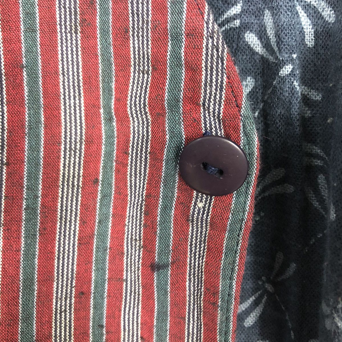 Japanese Brand 📌Vintage Waist Coats Tank Top Union Made Navajo Design Size US M / EU 48-50 / 2 - 19 Thumbnail