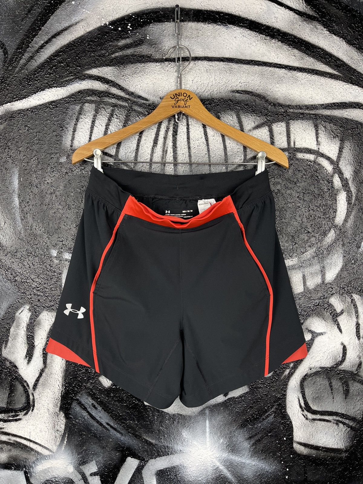 Under Armour Under Armour Black Athletics Sports Shorts Men’s Size Medium Size US 32 / EU 48 - 2 Thumbnail