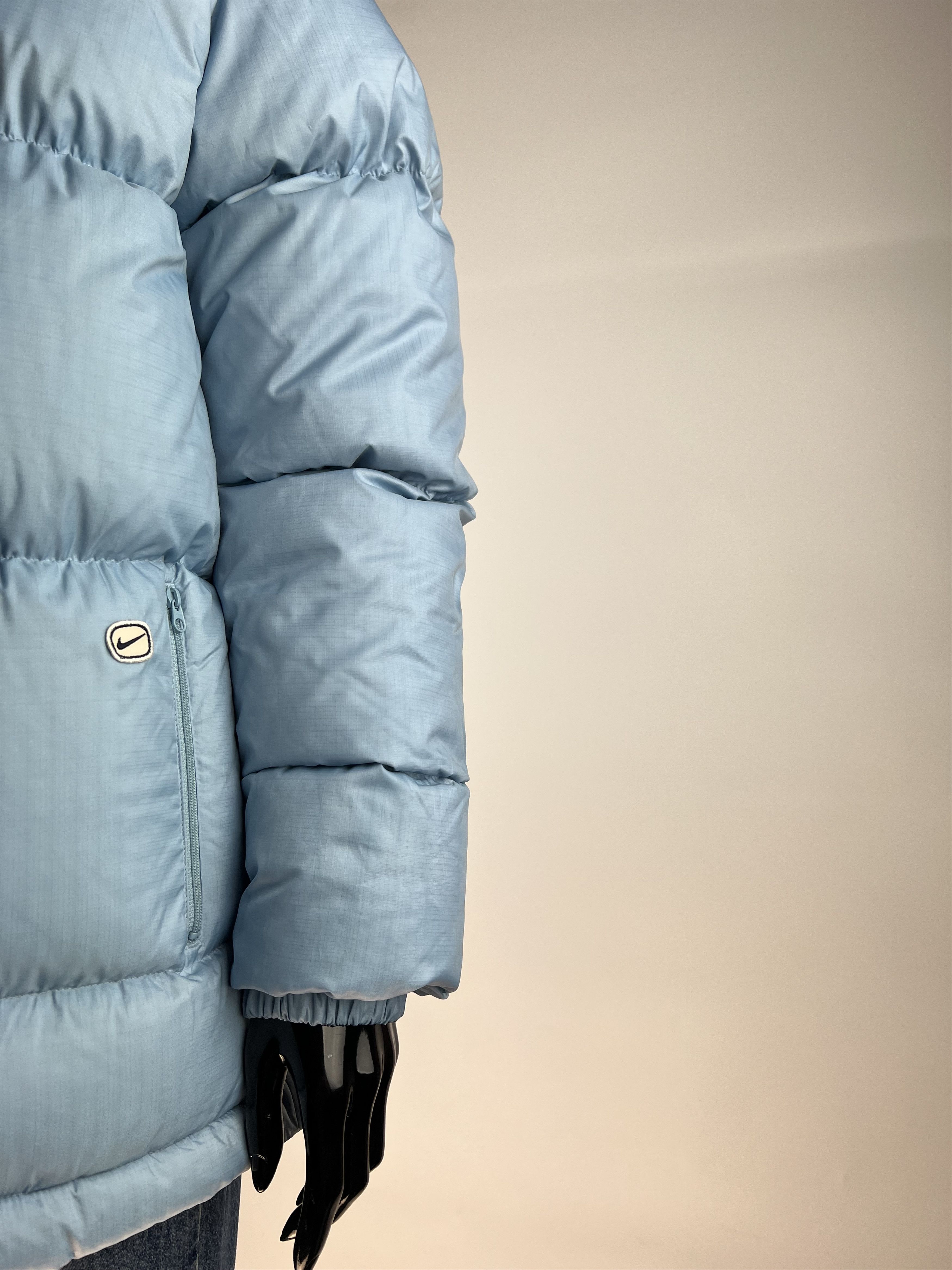 Nike Nike Vintage Women's Puffer Down Jacket Size M Size M / US 6-8 / IT 42-44 - 3 Thumbnail