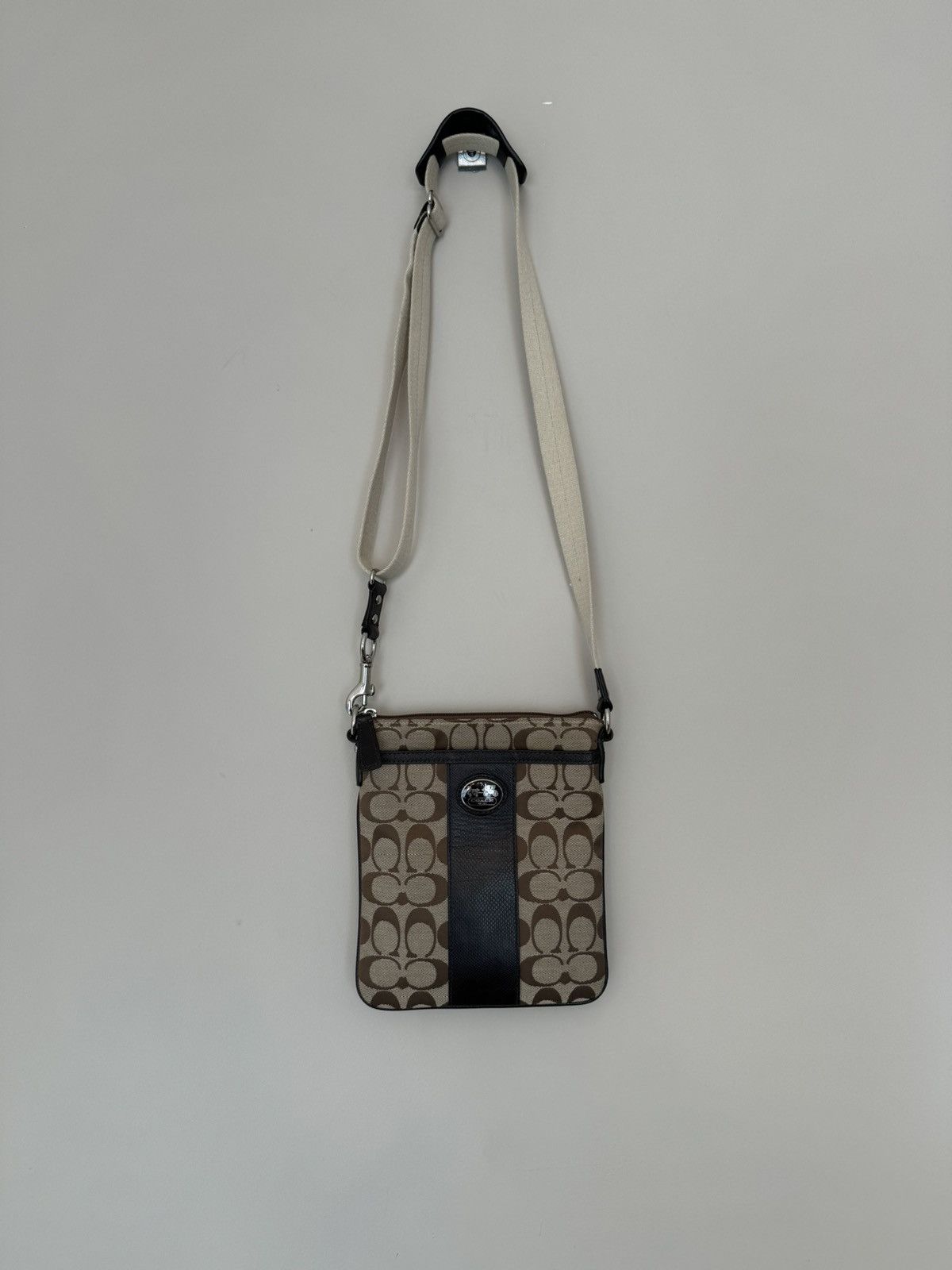 Coach Logo Bag Baguette Bag Mama Bag Y2K in Brown, Women's