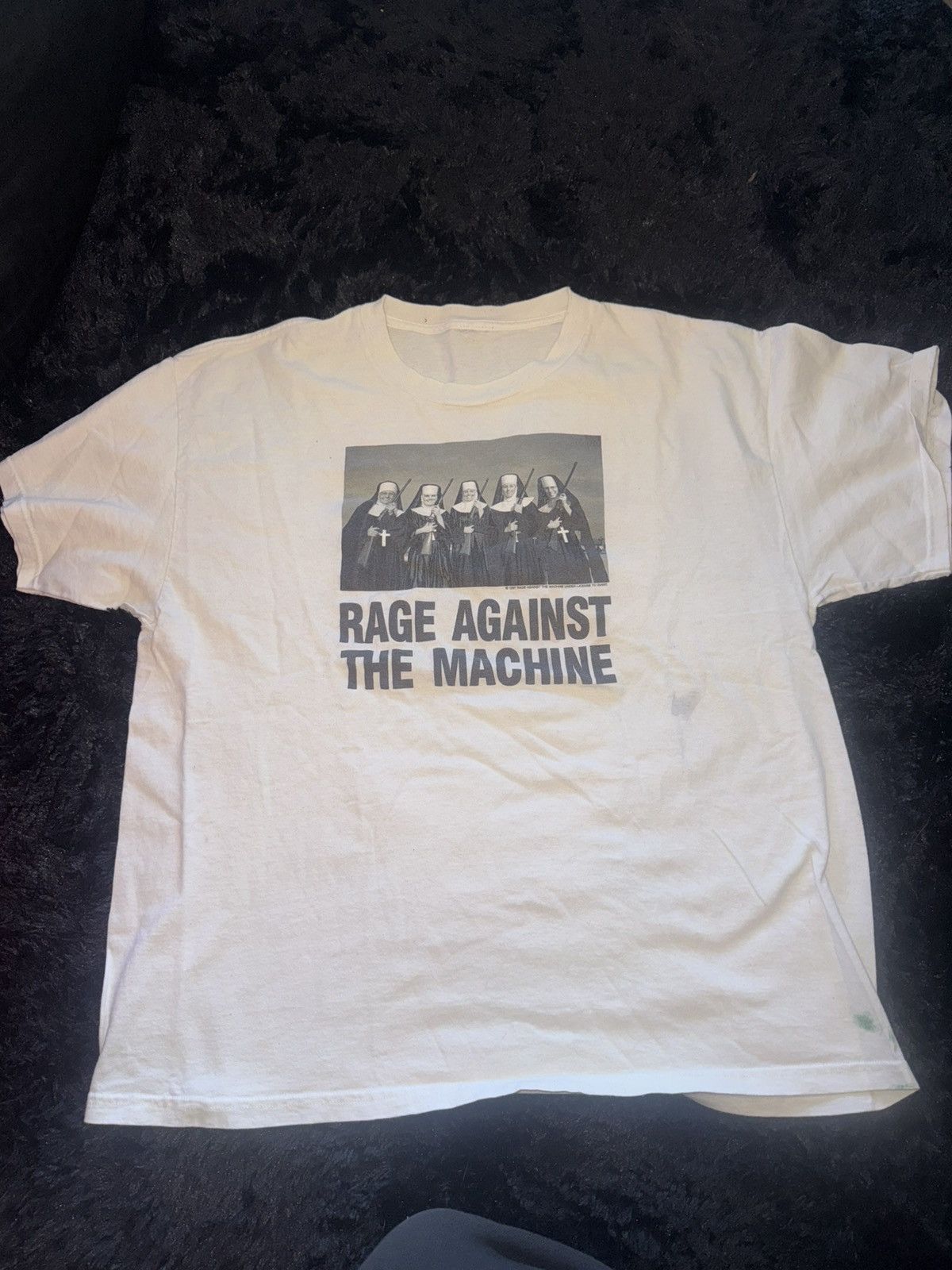 Rage Against The Machine Rage Against the Machine Vintage 1997 Band Shirt Size US XL / EU 56 / 4 - 1 Thumbnail