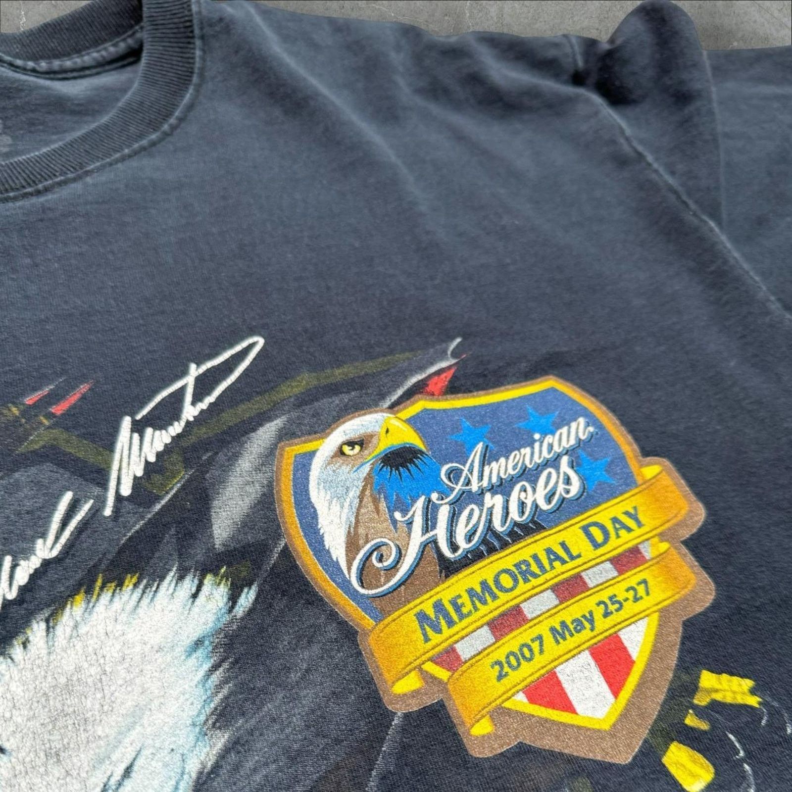 NASCAR Nascar Eagle 2004 Memorial Day Tee Size US XL / EU 56 / 4 - 3 Thumbnail
