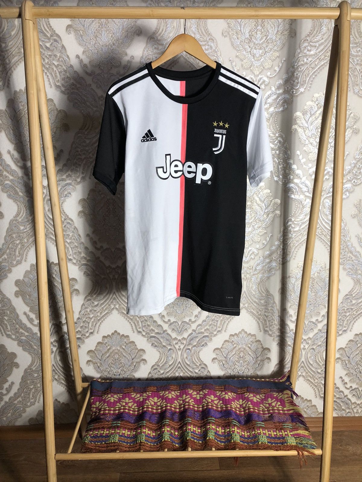Adidas VINTAGE ADIDAS FC JUVENTUS ITALY SOCCER JERSEY RETRO Y2K 90s Size US M / EU 48-50 / 2 - 1 Thumbnail