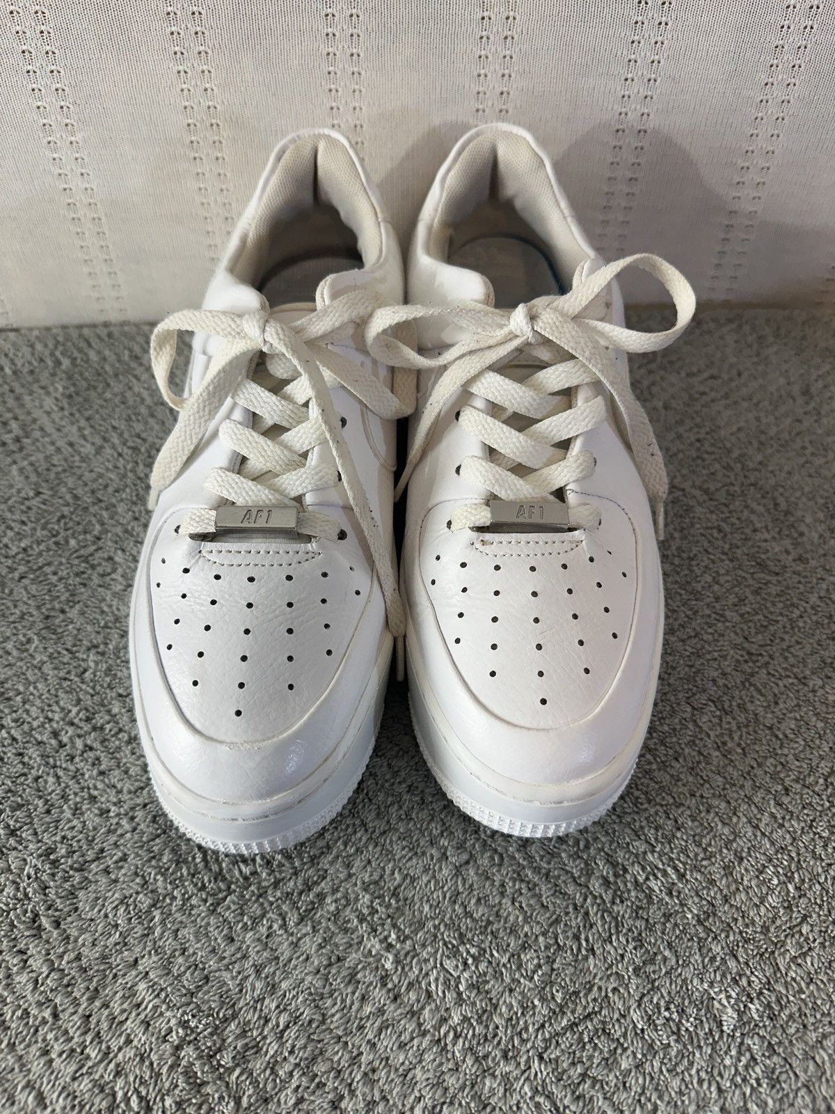 Nike Nike Air Force 1 Sage Low Triple White (Women's) Size US 8 / IT 38 - 4 Thumbnail