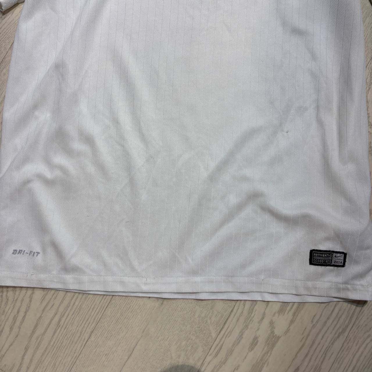 Nike Nike England soccer jersey Size:M Size US M / EU 48-50 / 2 - 7 Thumbnail