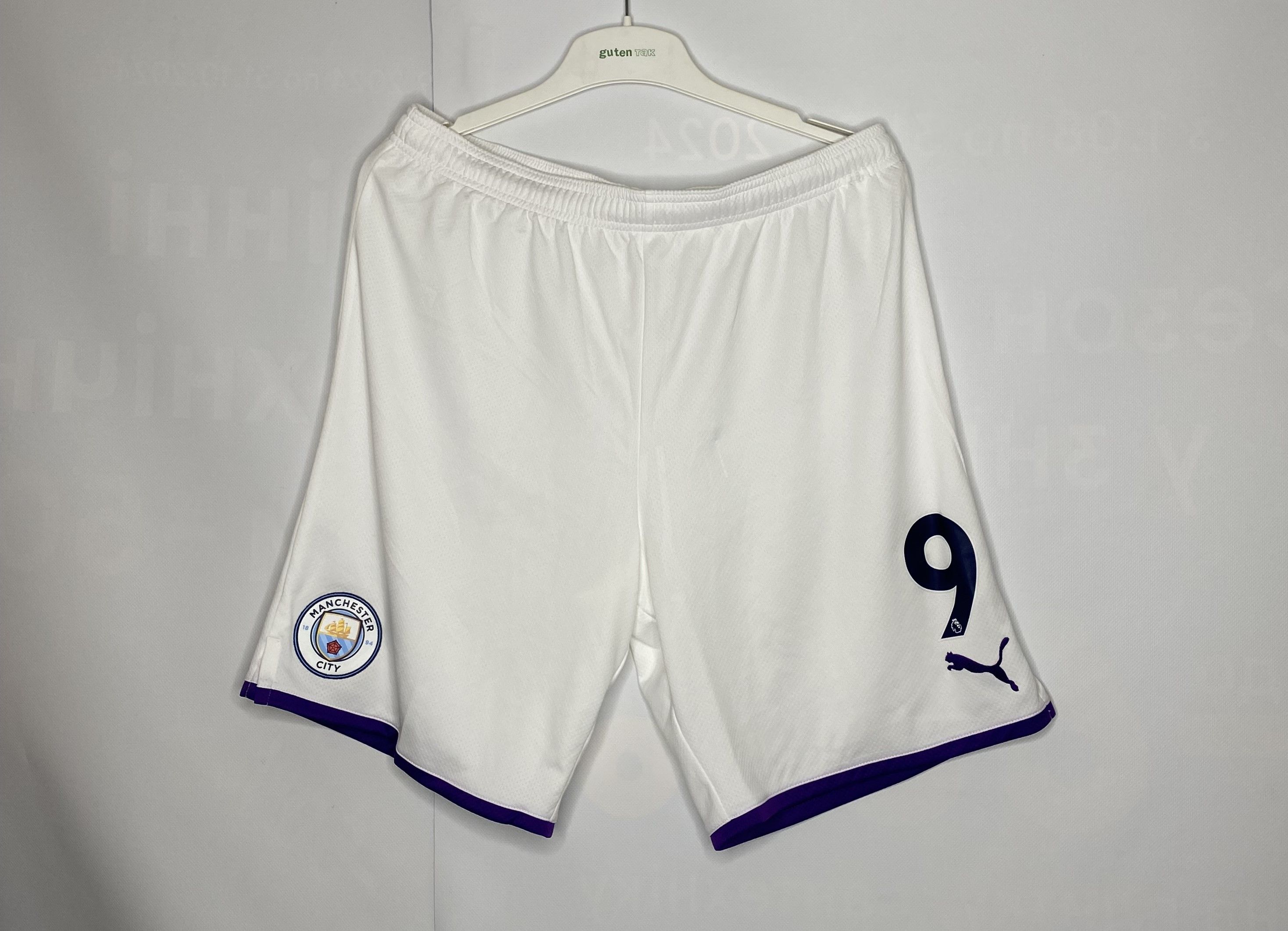 Puma MANCHESTER CITY 2019 2020 HOME FOOTBALL SOCCER SHORTS Size US 34 / EU 50 - 1 Thumbnail