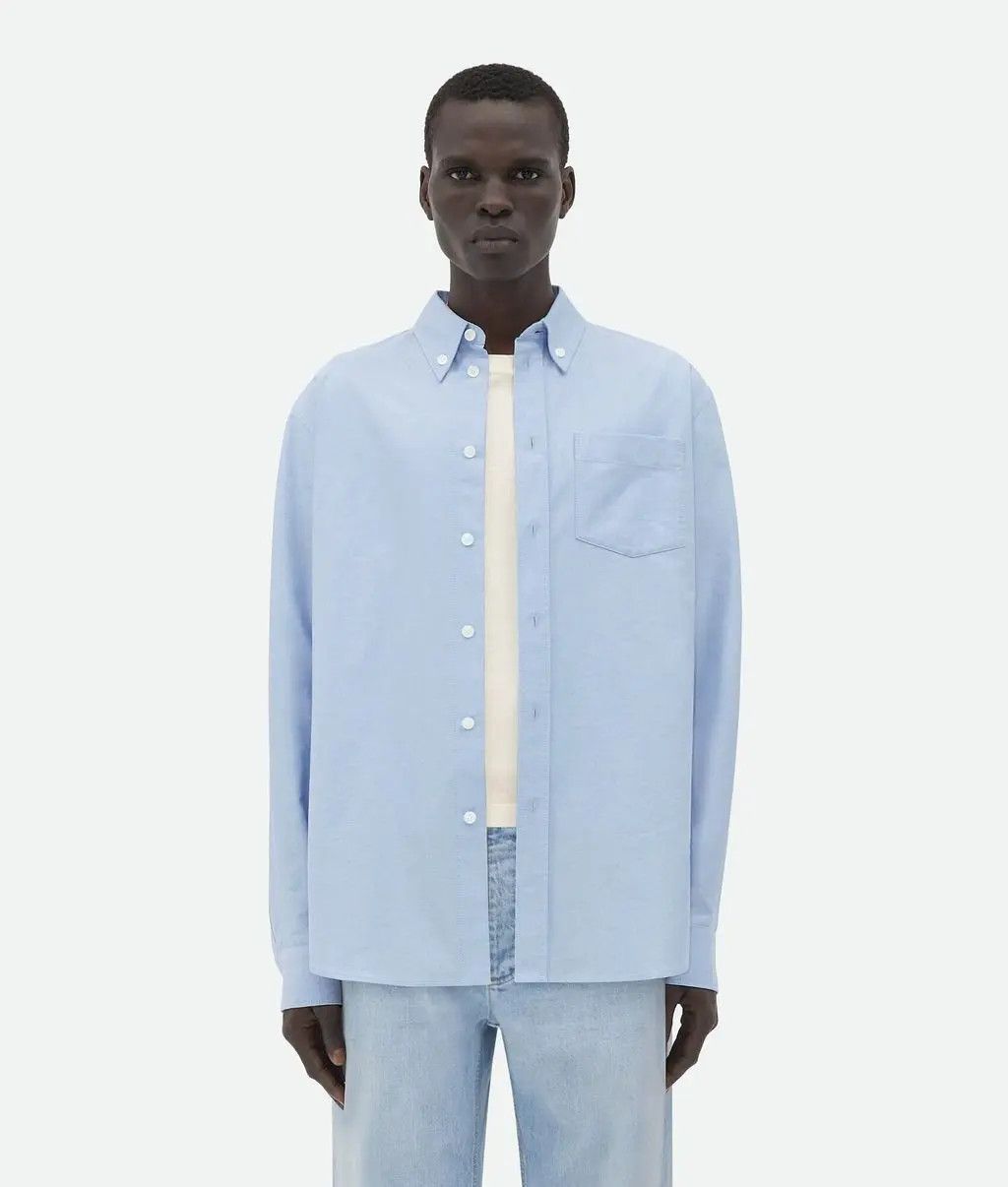Bottega Veneta o1bcso1str0425 Cotton Oxford Relaxed Shirt in Light Blue Size US M / EU 48-50 / 2 - 1 Thumbnail
