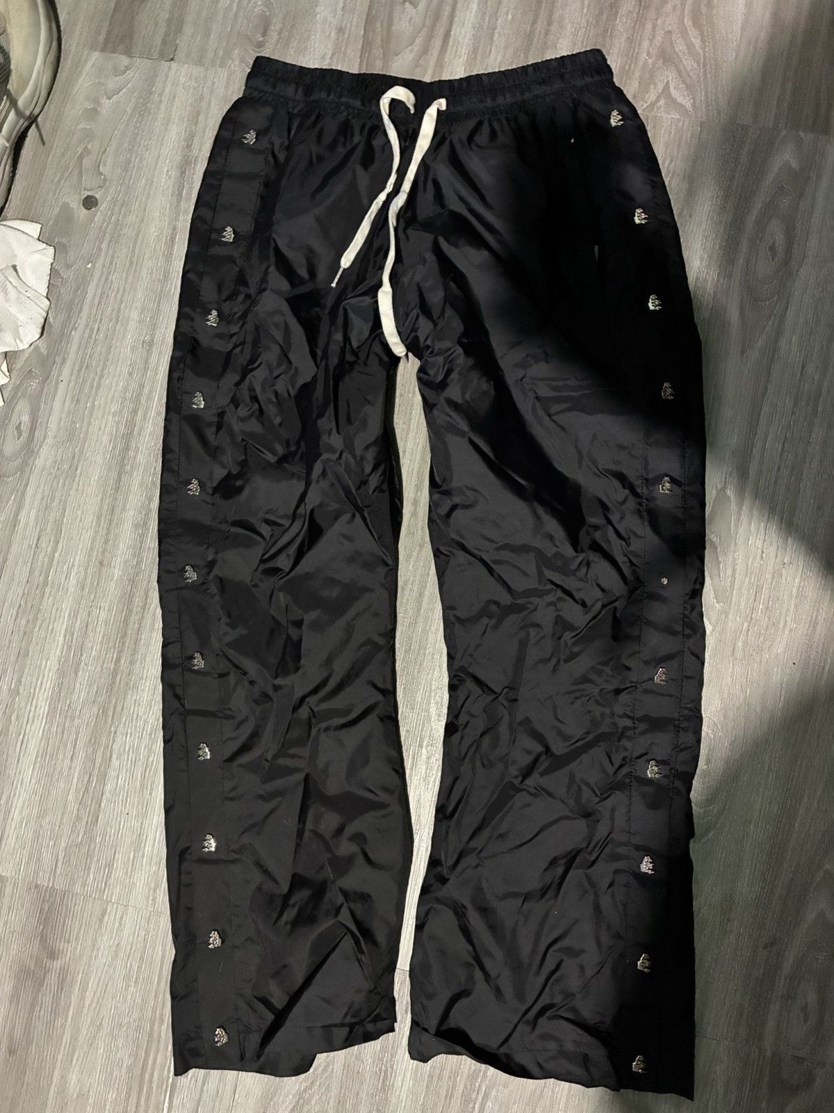 HELLSTAR Hellstar wax nylon track pants size xl Size US 38 / EU 54 - 1 Thumbnail