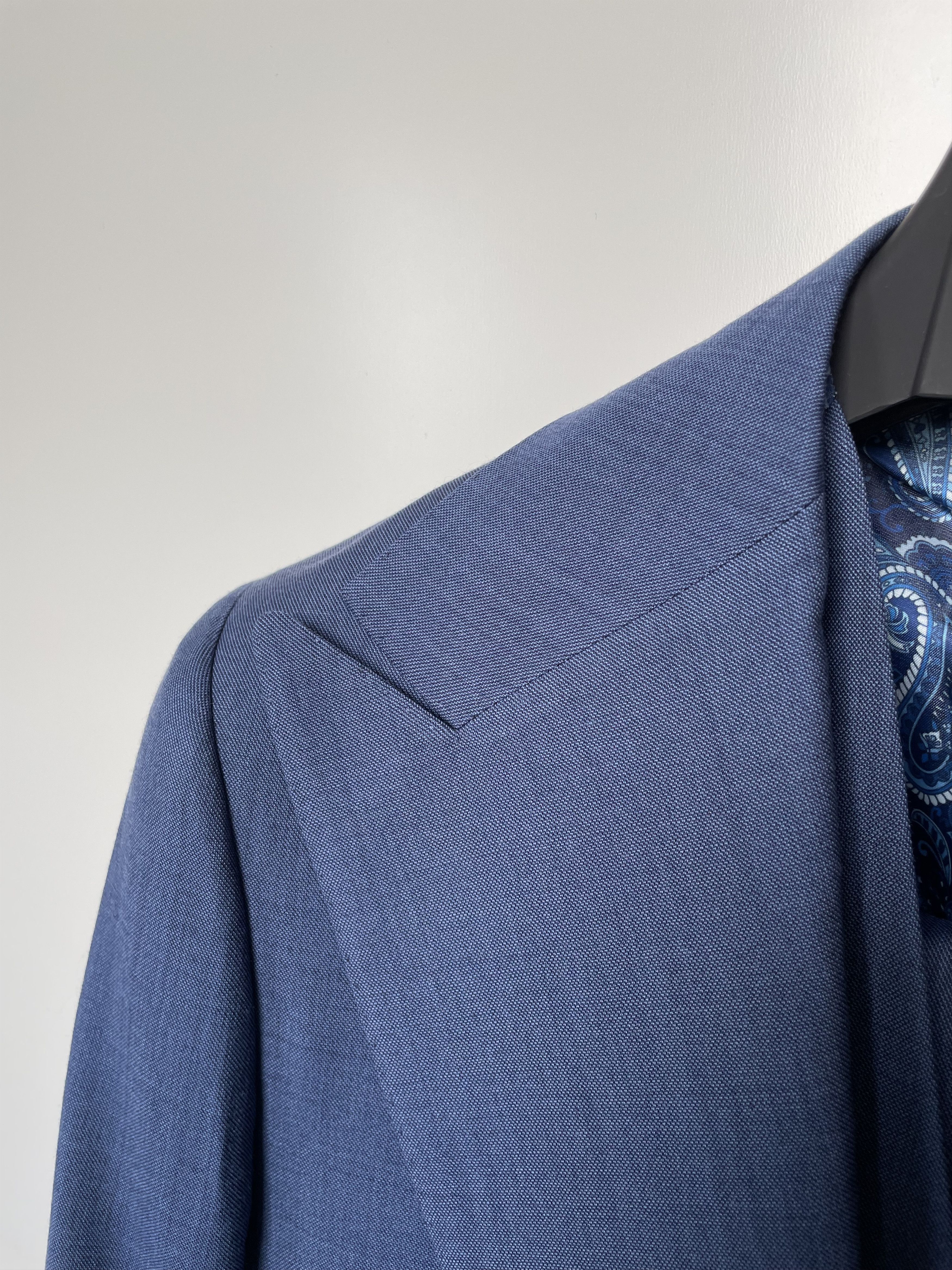 Suitsupply NWT Suitsupply mid blue super 150 3 pc suit, size 36R\EU46 Size 36R - 2 Thumbnail