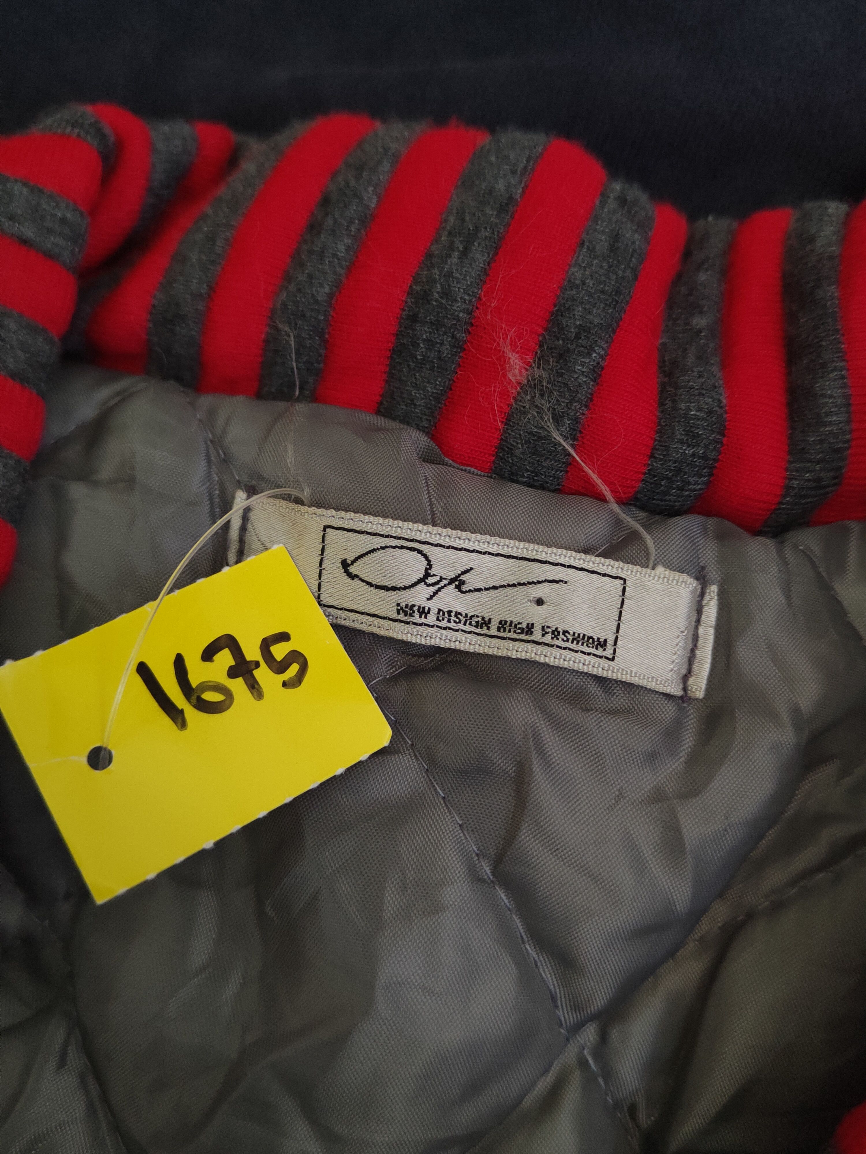 Vintage DL Dofe?? Red Gray Stripe Sweaters Kimono vintage #1675 Size US M / EU 48-50 / 2 - 13 Thumbnail