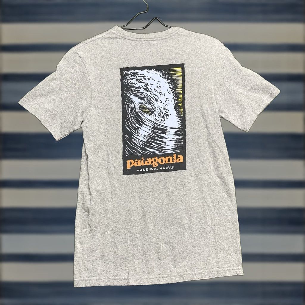 Patagonia Patagonia Shirt Mens XS Grey Short Sleeve Haleiwa Button-Up Vintage Distressed Wave Outdoor 90s Mens Size US XS / EU 42 / 0 - 1 Thumbnail