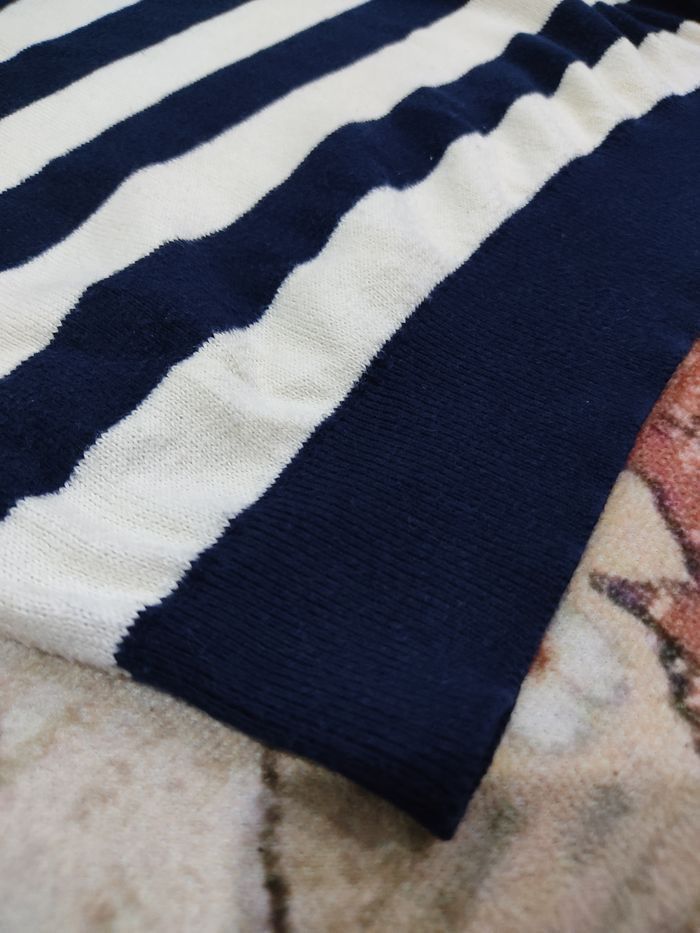 Burberry Vintage 80s Burberry T-Shirt (Made In England) Size US XS / EU 42 / 0 - 2 Thumbnail