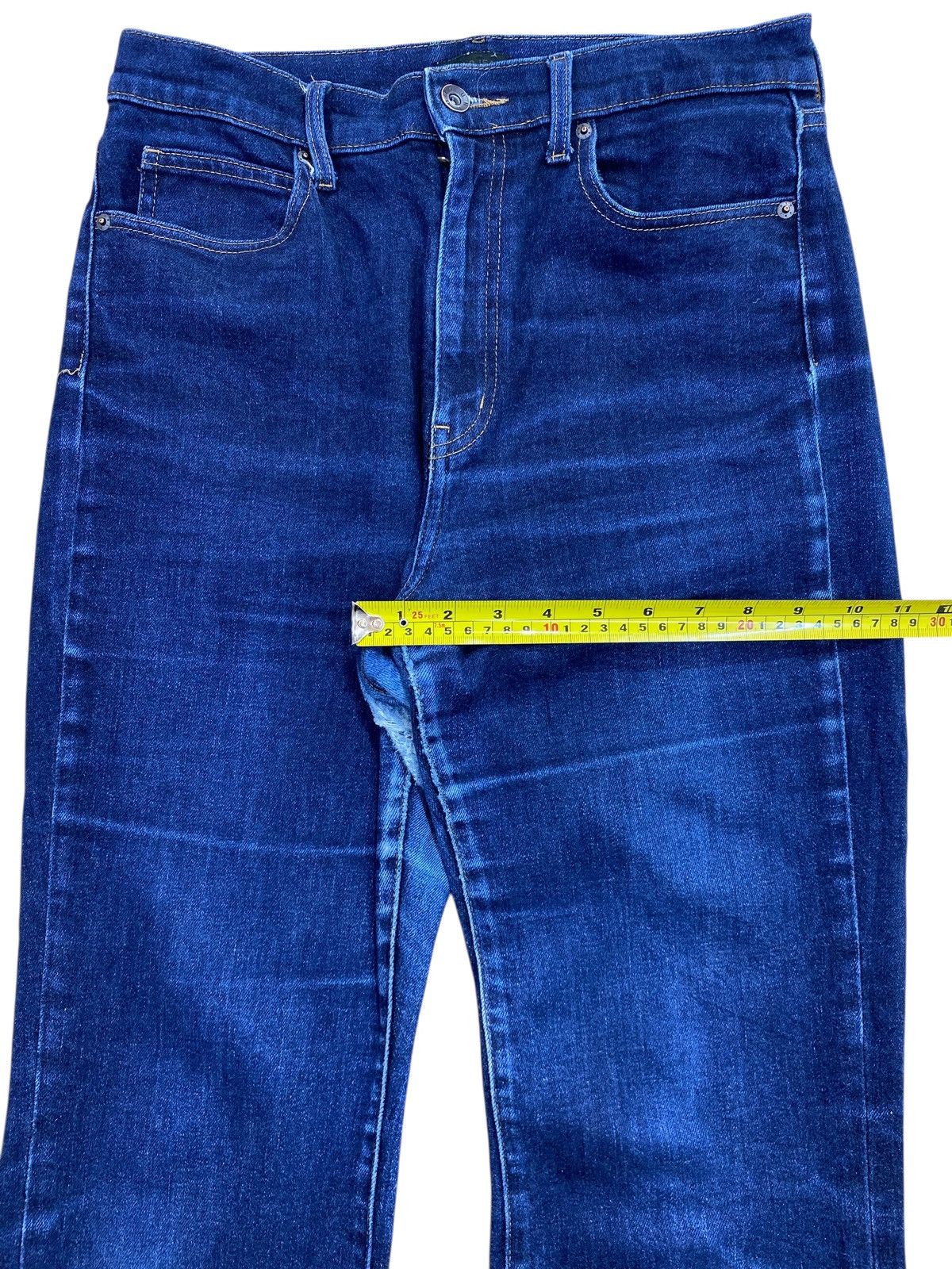 Uniqlo Uniqlo Brand Blue Wash Flare Style Jeans Size US 30 / EU 46 - 4 Thumbnail