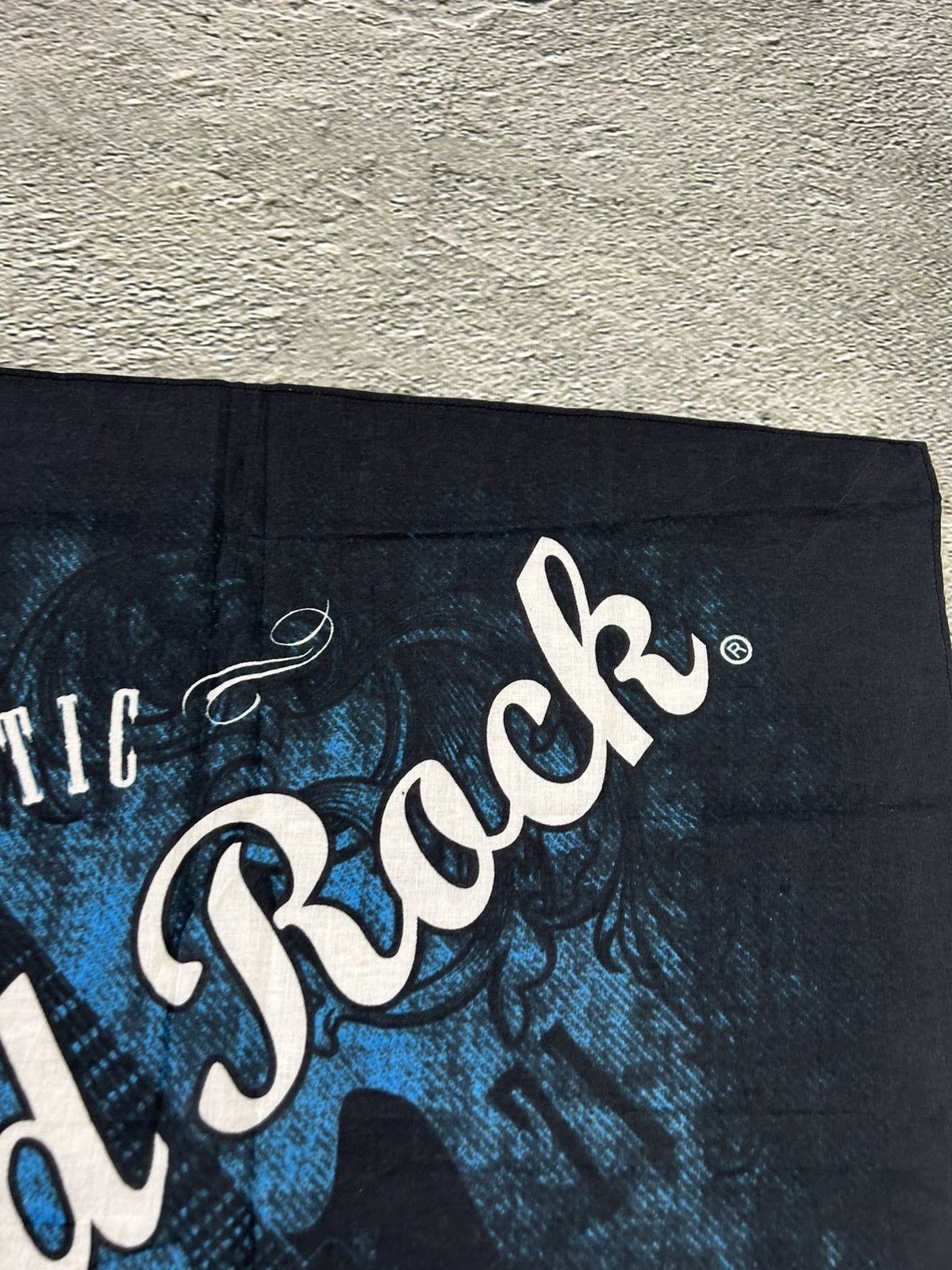 Hard Rock Cafe × Vintage Hard Rock Cafe Shawl Vintage scarf Navy Blue Size ONE SIZE - 3 Thumbnail