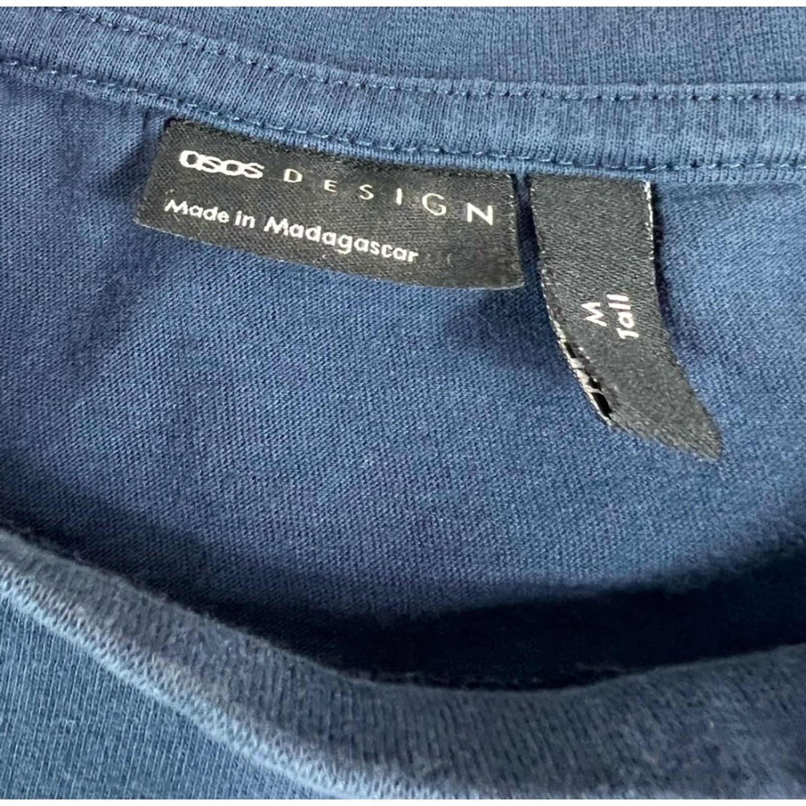 Asos **ASOS Design Blue Men's T-Shirt Size MT** User: **ASOS Design Men's Blue T-Shirt Size Medium Tall** Size US M / EU 48-50 / 2 - 4 Thumbnail
