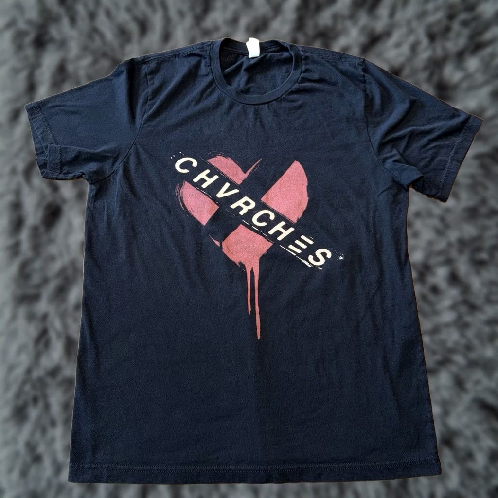 Logo 7 CHVRCHES Band Shirt Adults XL Black Graphic Print Crewneck Heart Logo - Vintage Size US XL / EU 56 / 4 - 1 Thumbnail