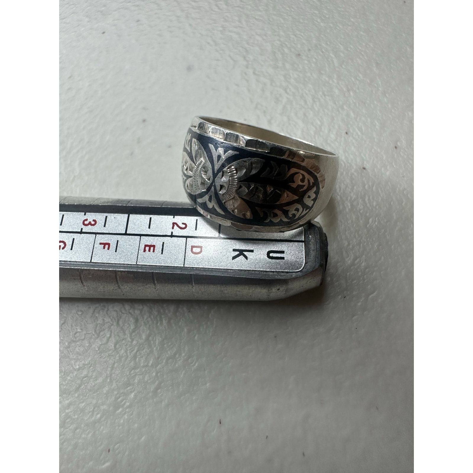 & Other Stories Sterling Silver Floral Ring Size 7.5 Ornate Hand Engraved Size ONE SIZE - 1 Thumbnail