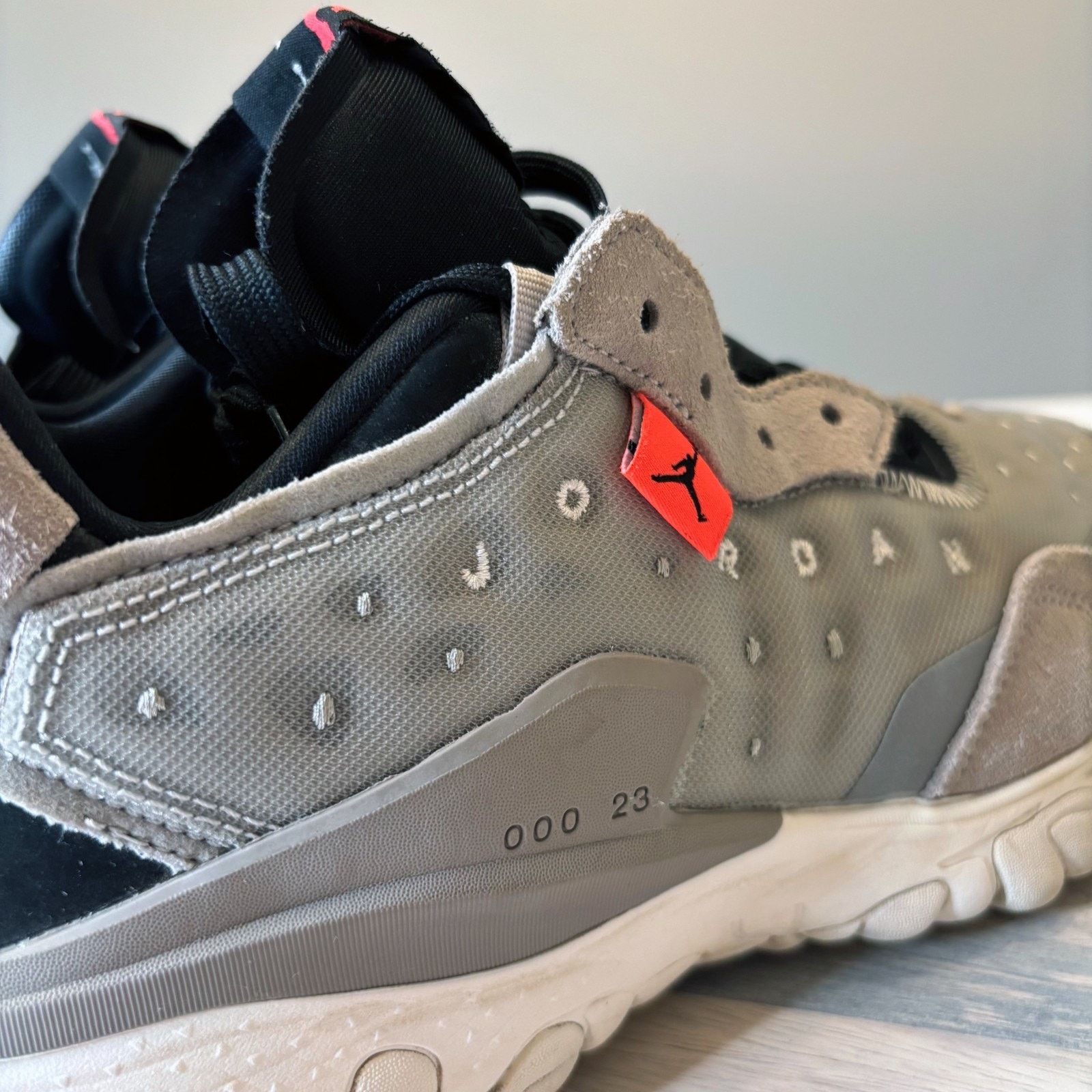 Nike Nike Jordan Delta SP Gray Men’s Sneakers Size 9.5 Retro Size US 9.5 / EU 42-43 - 8 Thumbnail