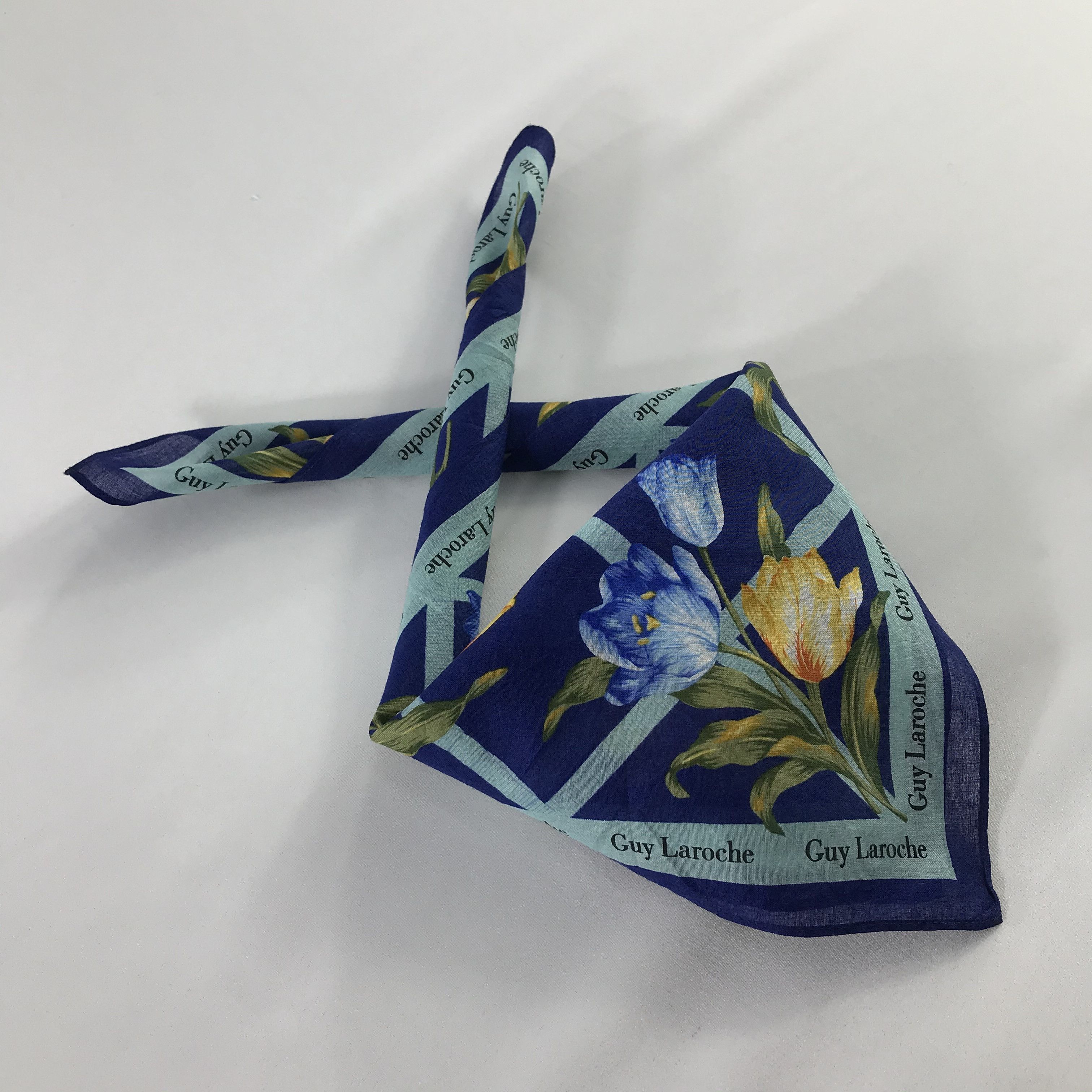 Guy Laroche × Vintage Guy Laroche Bandana / Handkerchief / Neckerchief - S743 Size ONE SIZE - 4 Thumbnail
