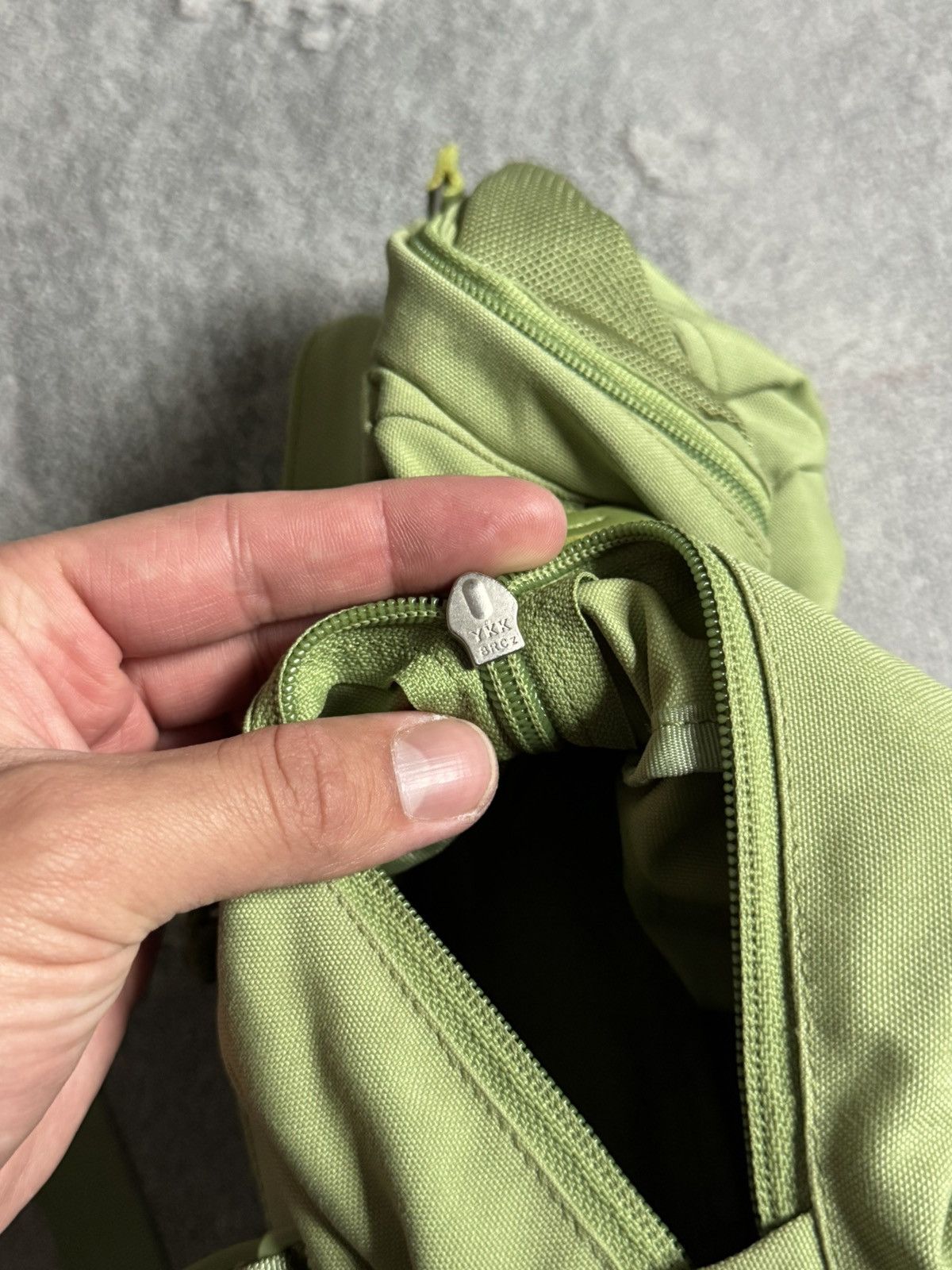 Eastpak Eastpak Ashley Green Mini Duffel Shoulder Bag Utility Y2K Size ONE SIZE - 8 Thumbnail
