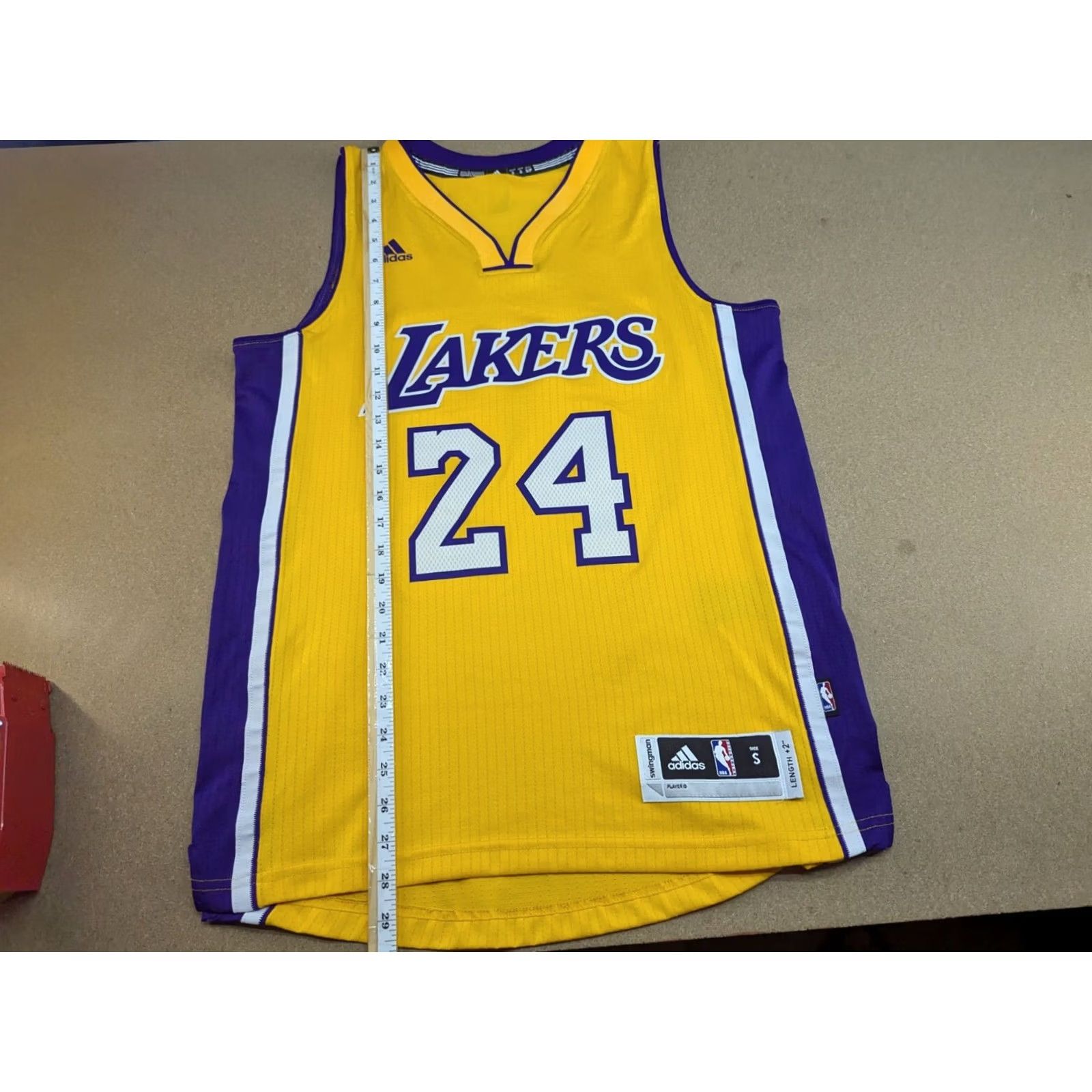 Adidas Nike Kobe Bryant 2016 Basketball Jersey Mens S Swingman adidas Yellow Short Sleeve T-Shirt Sportswear Size US S / EU 44-46 / 1 - 3 Thumbnail