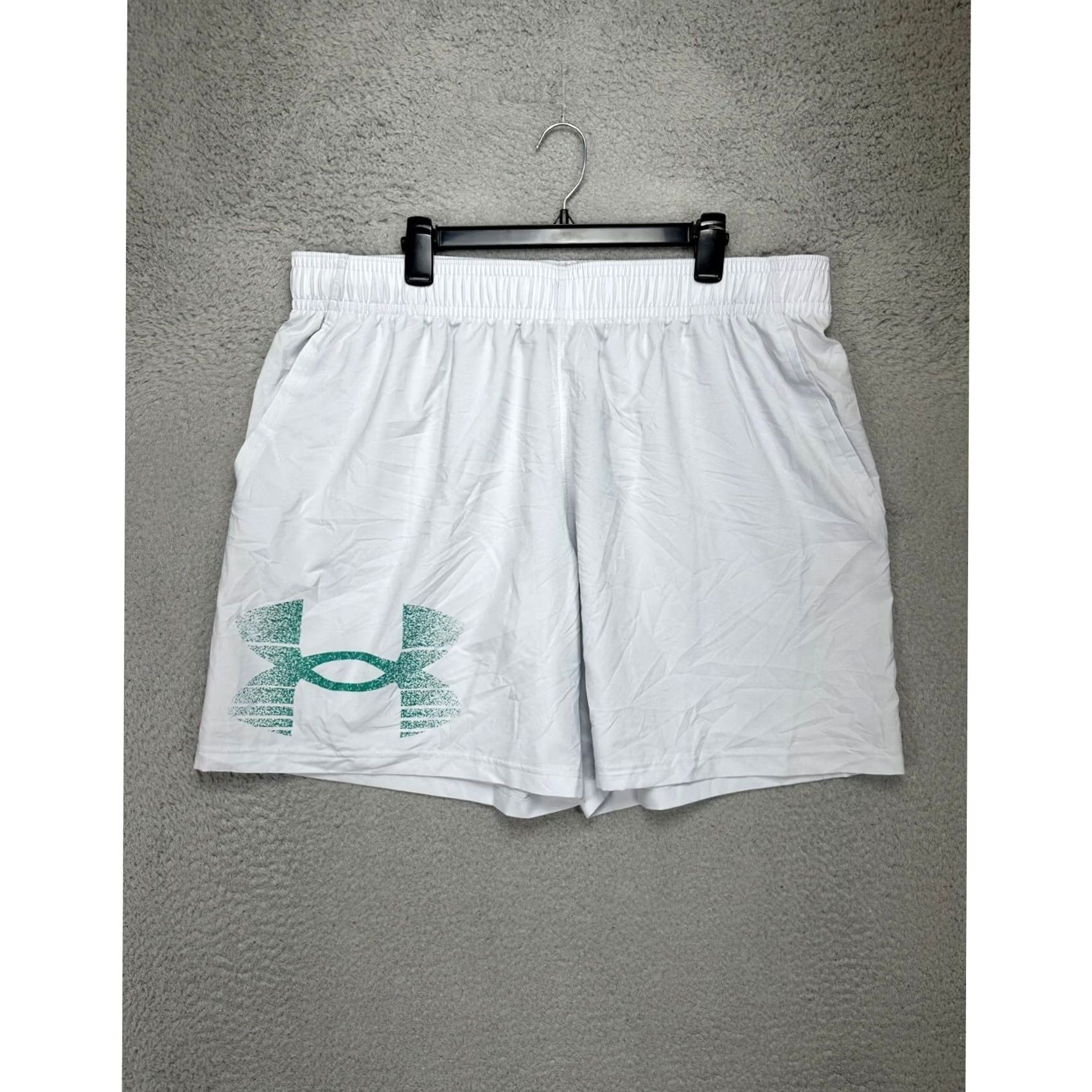 Under Armour Under Armour Shorts Mens 2XL Light Grey Athletic Elastic Waist Drawstring NEW Size US 39 - 3 Thumbnail
