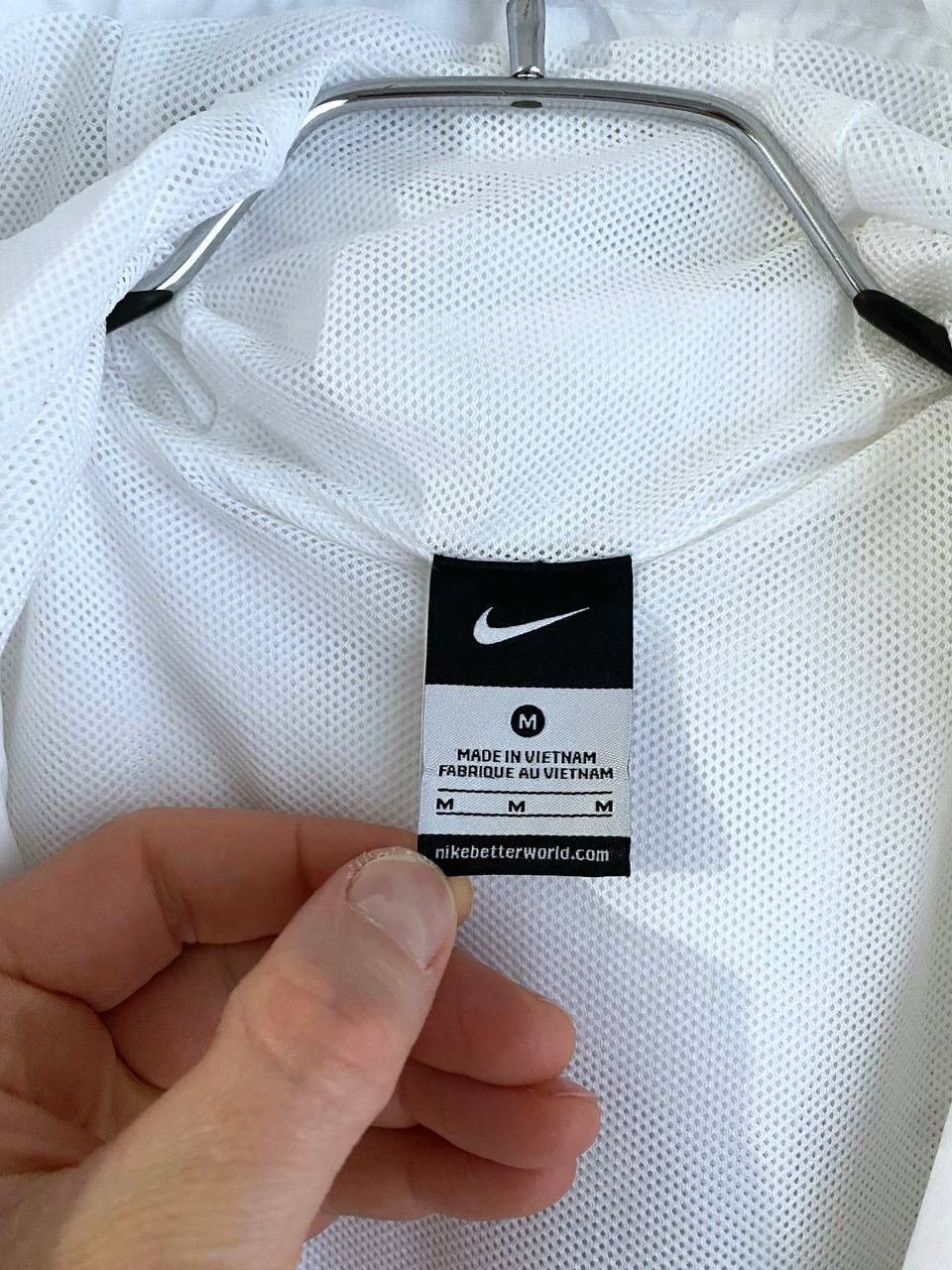 Nike PSG FC Men's Football Hooded Zip Windbreaker Jacket, Size M Size US M / EU 48-50 / 2 - 18 Thumbnail