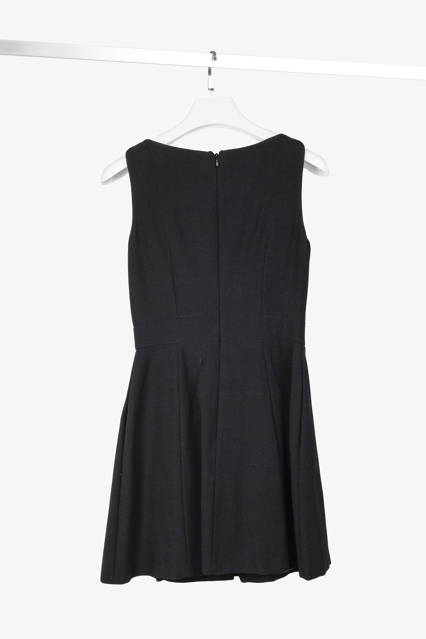 Alexander McQueen Alexander McQueen 2015 Wool Crepe Pleated A-Line Dress Size S / US 4 / IT 40 - 2 Thumbnail