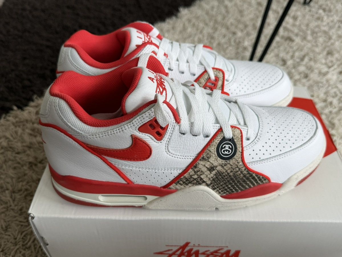 Nike × Stussy Stussy Nike Air Flight 89 Low SP White Habanero Red Sail 9.5 Size US 9.5 / EU 42-43 - 1 Thumbnail