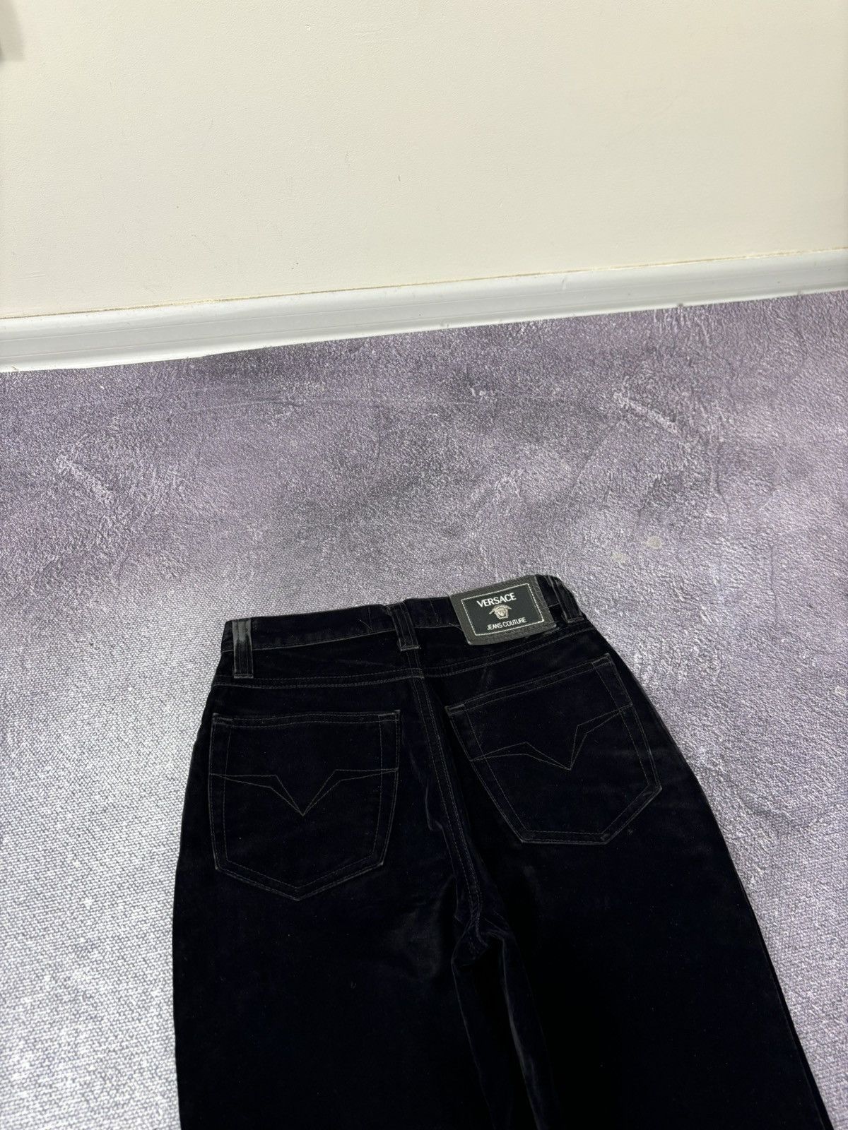 Versace Jeans Couture Vintage Versace Jeans Couture Women’s Medusa Velour Pants Size 26" / US 2 / IT 38 - 5 Thumbnail