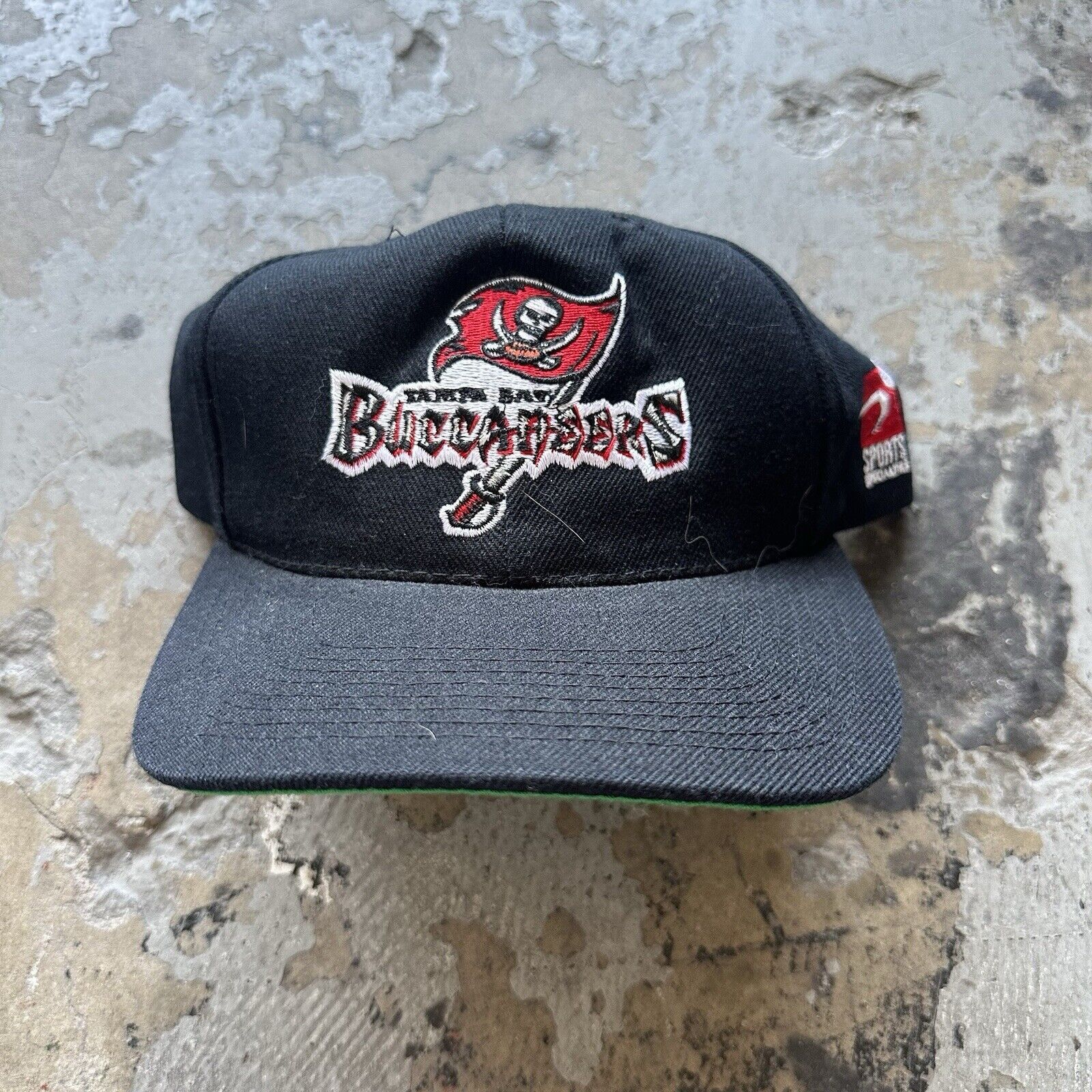 Vintage Sports Specialties Tampa Bay Buccaneers Wool Hat