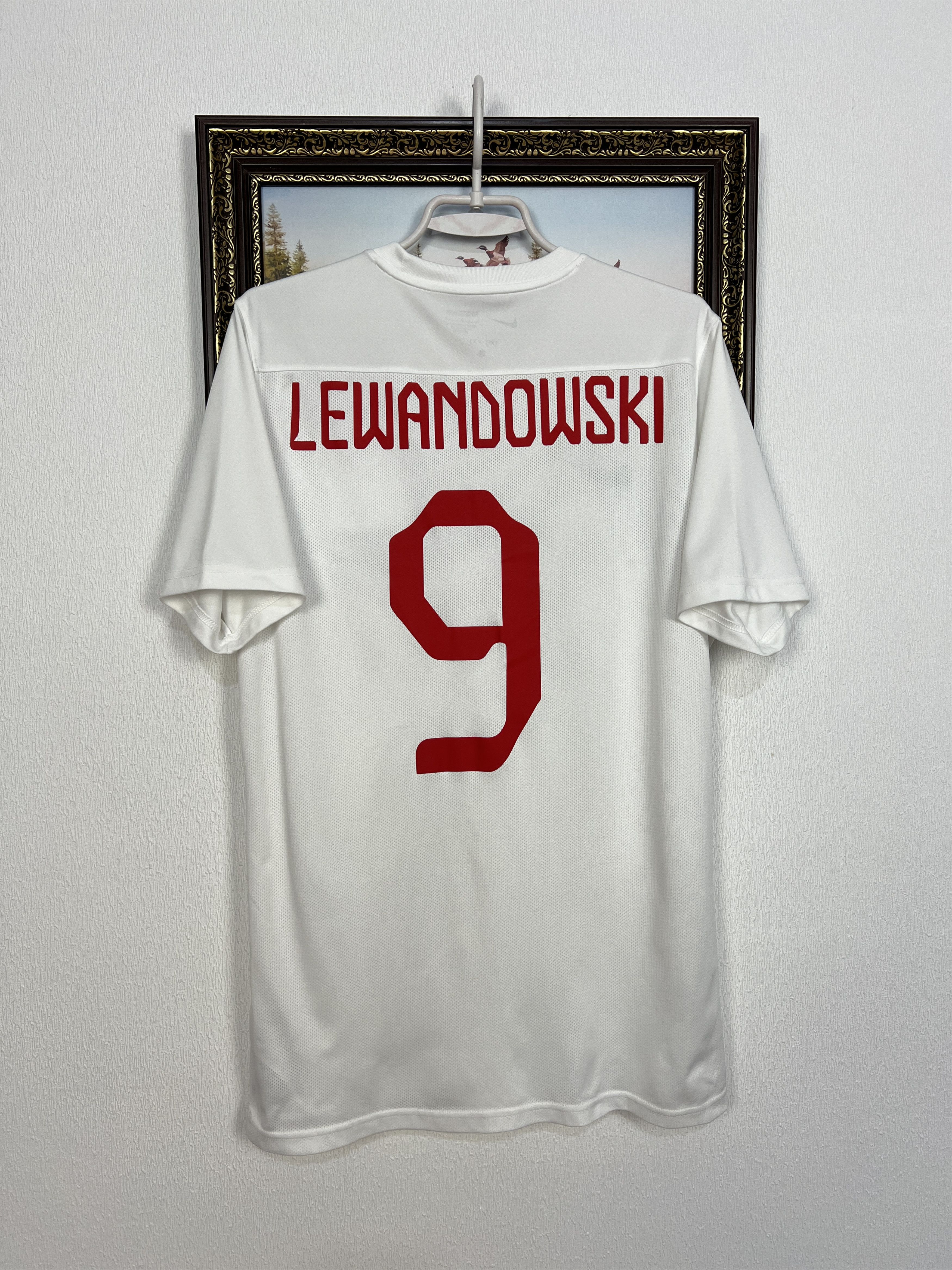 Nike Poland football shirt 2010 Soccer Nike #9 Lewandowski Jersey Size US L / EU 52-54 / 3 - 8 Thumbnail