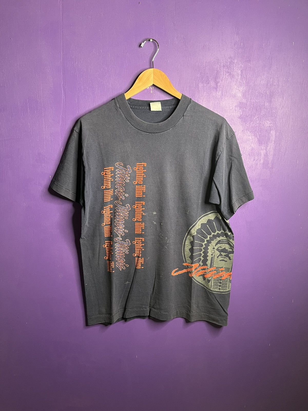 Vintage Vintage 90s University of Illinois faded logo tee Size US L / EU 52-54 / 3 - 1 Thumbnail
