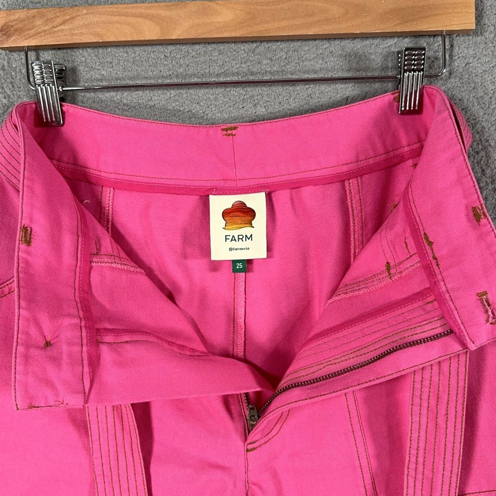 Farm Rio Farm Rio Pants Womens 25 Pink Wide Leg Belted High Rise Chino Twill Utility Pants Womens Pink Chino Wide-Leg Belted High Rise 25 Mens Womens Girls? Size 42" / US 20 - 7 Thumbnail
