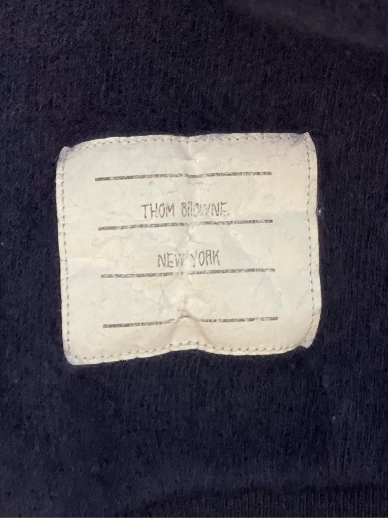 Thom Browne Thom browne Dark blue four-striped round-neck cashmere swea Size US S / EU 44-46 / 1 - 6 Thumbnail