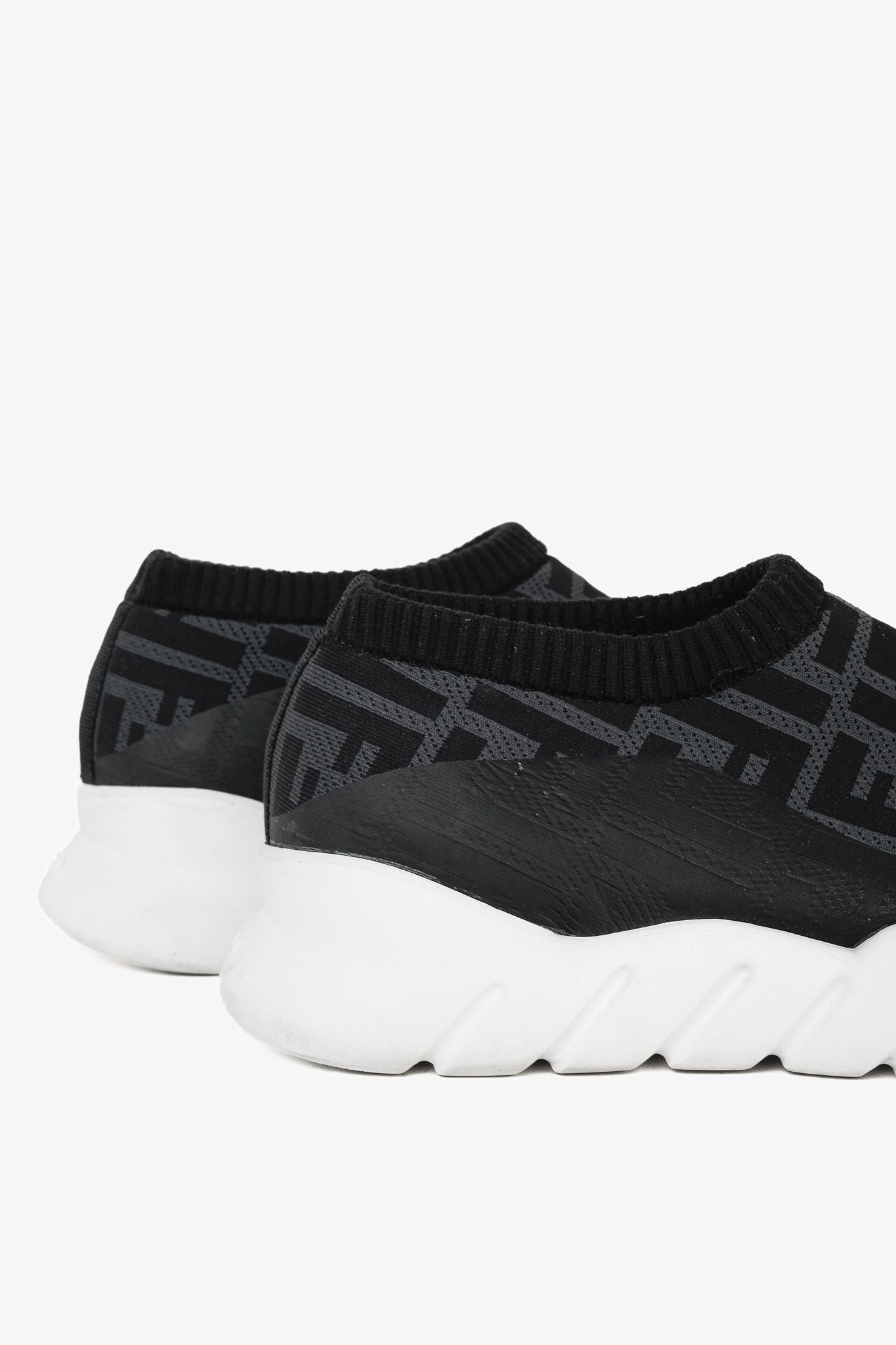 Fendi Fendi Grey & Black Forever Fendi FF Motif Slip-On Sneakers Size US 9 / EU 42 - 8 Thumbnail