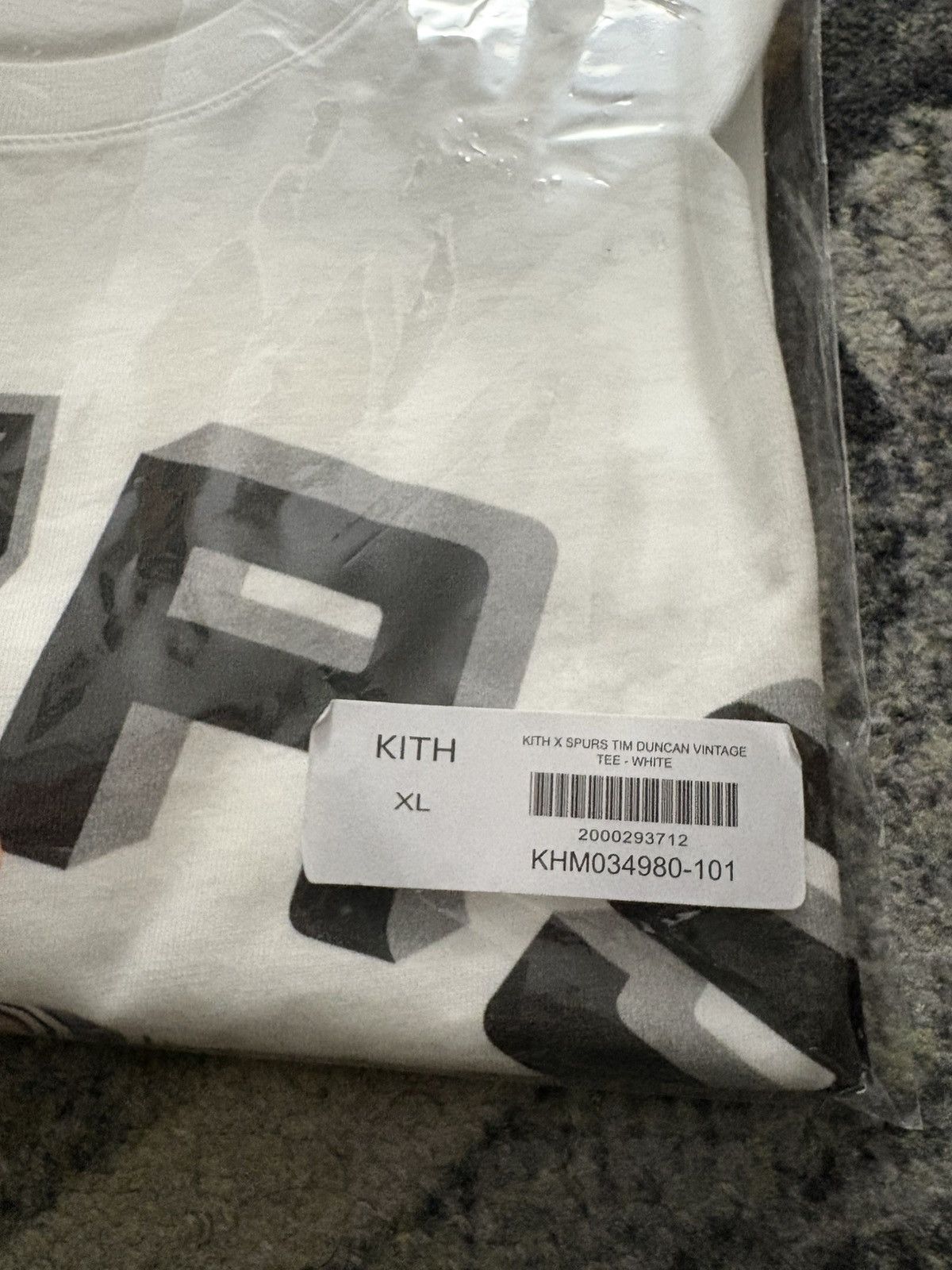 Kith × NBA KITH X SPURS TIM DUNCAN VINTAGE TEE - WHITE Size US XL / EU 56 / 4 - 3 Thumbnail