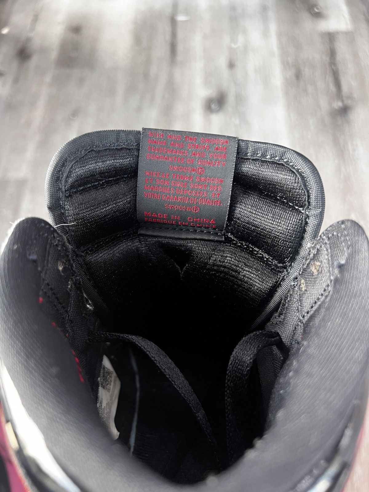 Jordan Brand Air Jordan 1 High OG “Patent Bred” **PRE-OWNED** Size US 8 / EU 41 - 7 Thumbnail