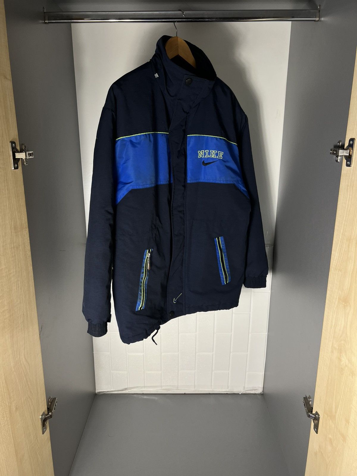 Vintage VERY RARE NIKE BIG LOGO SWOOSH RETRO JACKET INTER MILAN SOCCER JERSEY Y2K 90s Size US XXL / EU 58 / 5 - 6 Thumbnail