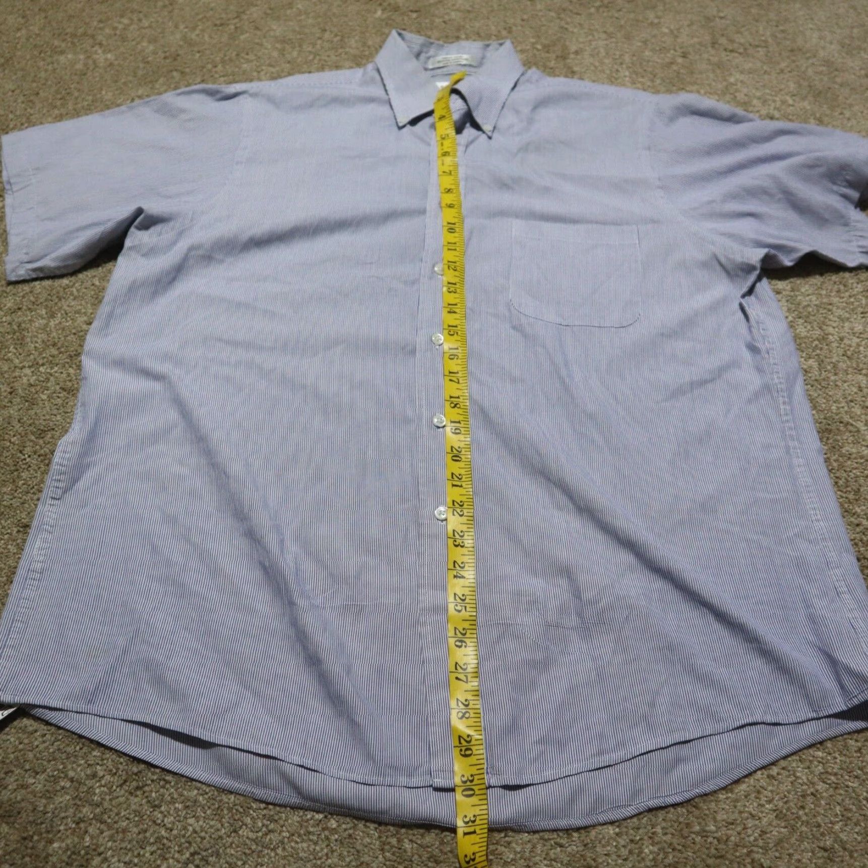 Van Heusen VINTAGE Van Heusen Shirt Short Sleeve Button-Up Adult Size 16.5 Blue Stripe Cotton Blend Easy Care Mens Size US L / EU 52-54 / 3 - 6 Thumbnail