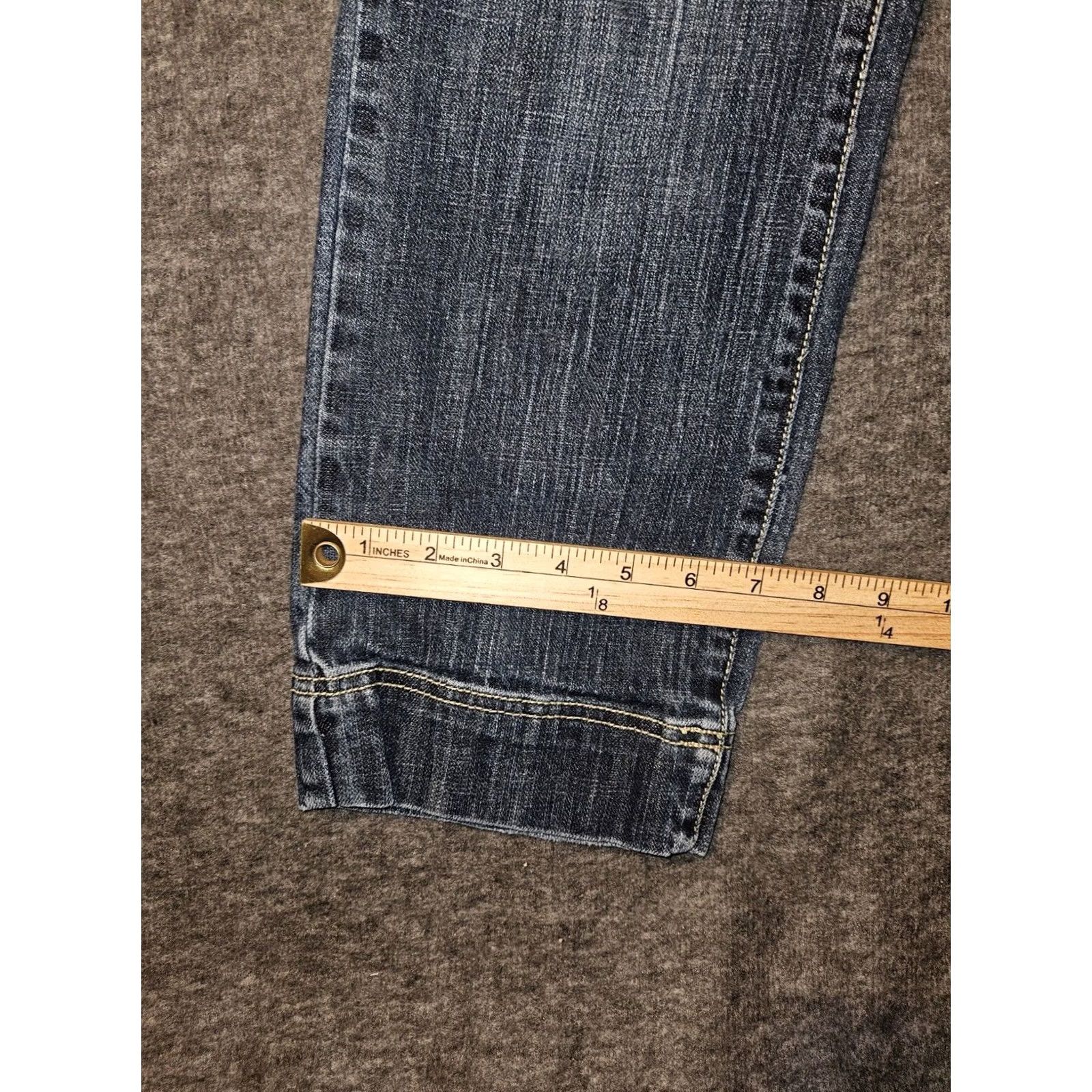 Tommy Hilfiger Tommy Hilfiger Capri Jeans Women 10 Low Rise Blue Crop Denim Logo Pockets 90s Hipster Preppy Womens Size 32" / US 10 / IT 46 - 7 Thumbnail