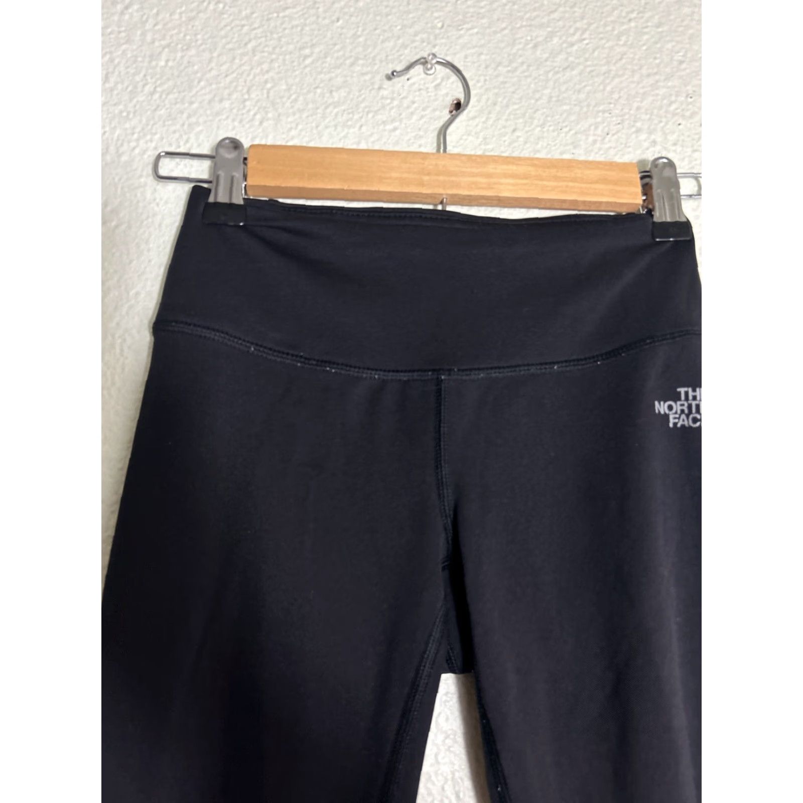The North Face The North Face Womens Leggings XS Black Flash Dry 22x22 Size 26" / US 2 / IT 38 - 4 Thumbnail