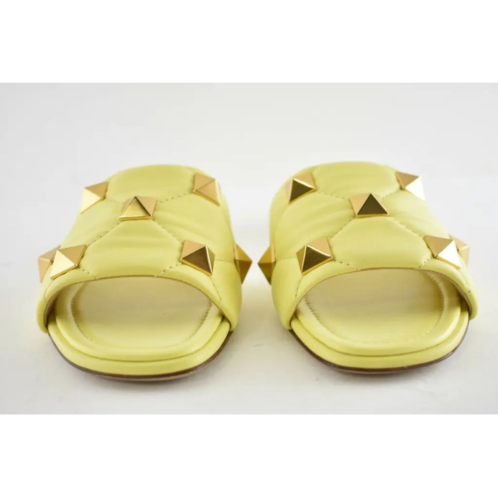 Valentino Valentino Rockstud Roman Stud Lime Yellow Leather Quilted Size US 5 / IT 35 - 6 Thumbnail