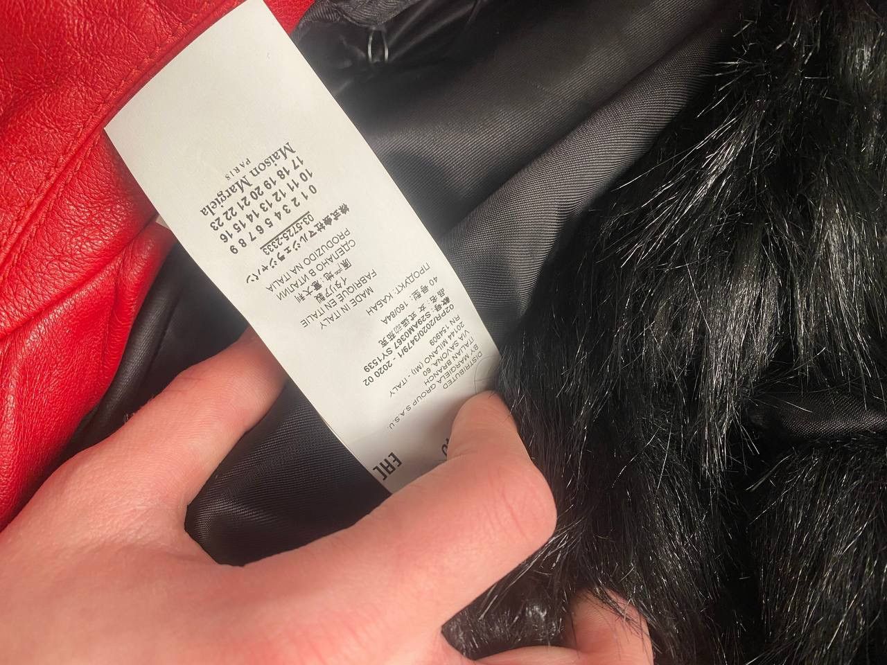 Maison Margiela RED MAISON MARGIELA LEATHER CAPE JACKET WITH FAUX FUR TRIM Size 40S - 2 Thumbnail
