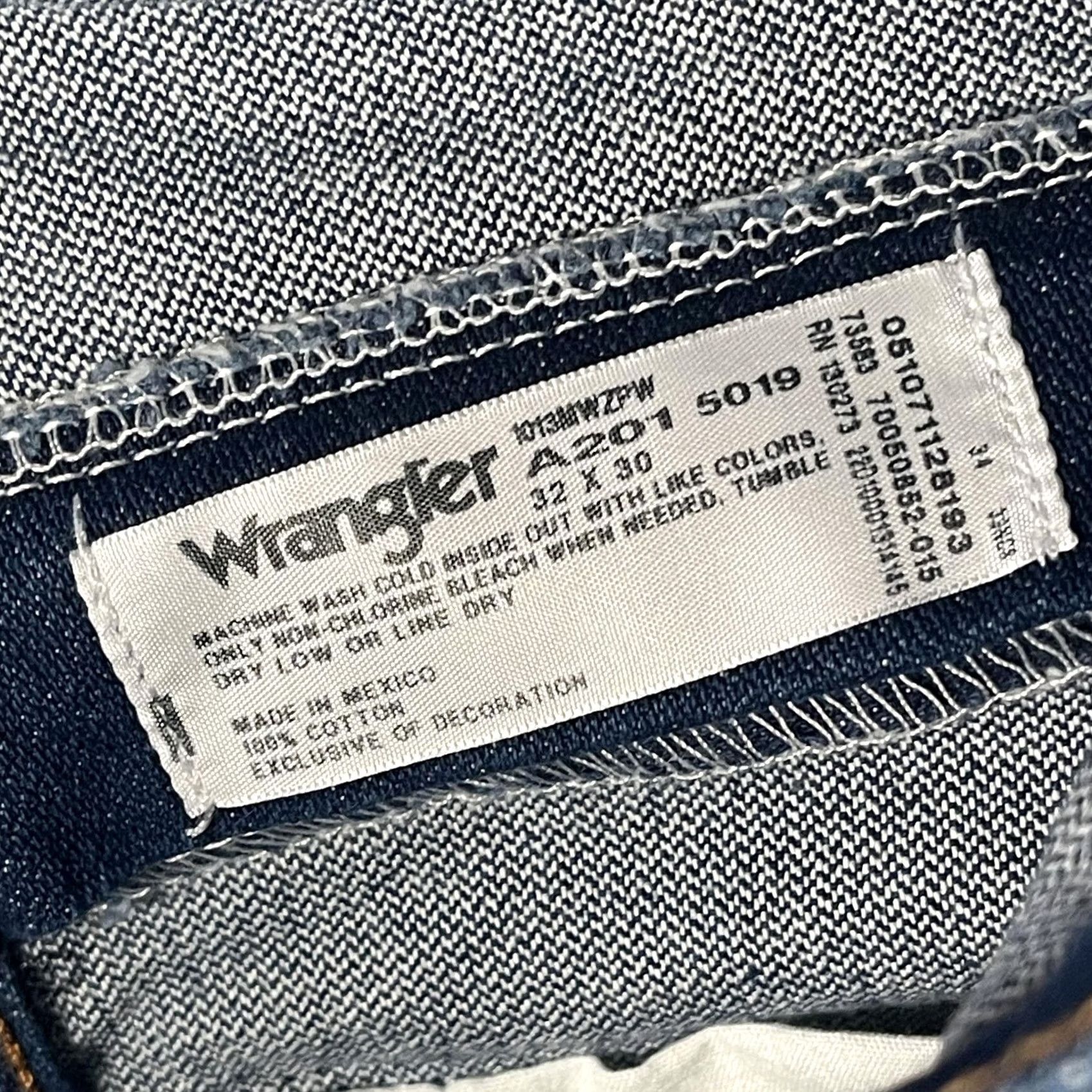 Wrangler Wrangler Jeans Mens 32x30 Blue Cowboy Cut Original Fit 13MWZ Pro Rodeo Western Jeans Pants Regular Denim Dark Blue 32 Mens Size US 32 / EU 48 - 3 Thumbnail