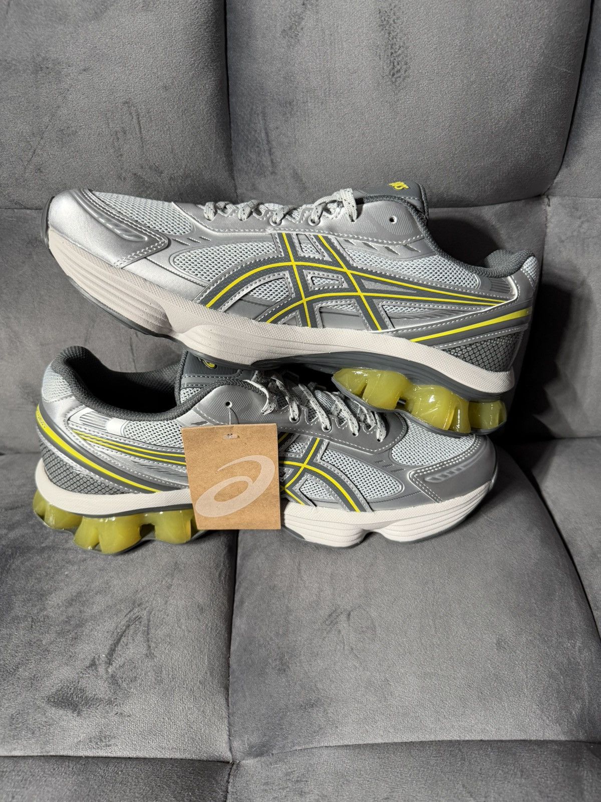 Asics Size 10 - ASICS Gel Kinetic Fluent Glacier Grey Lime Size US 10 / EU 43 - 3 Thumbnail