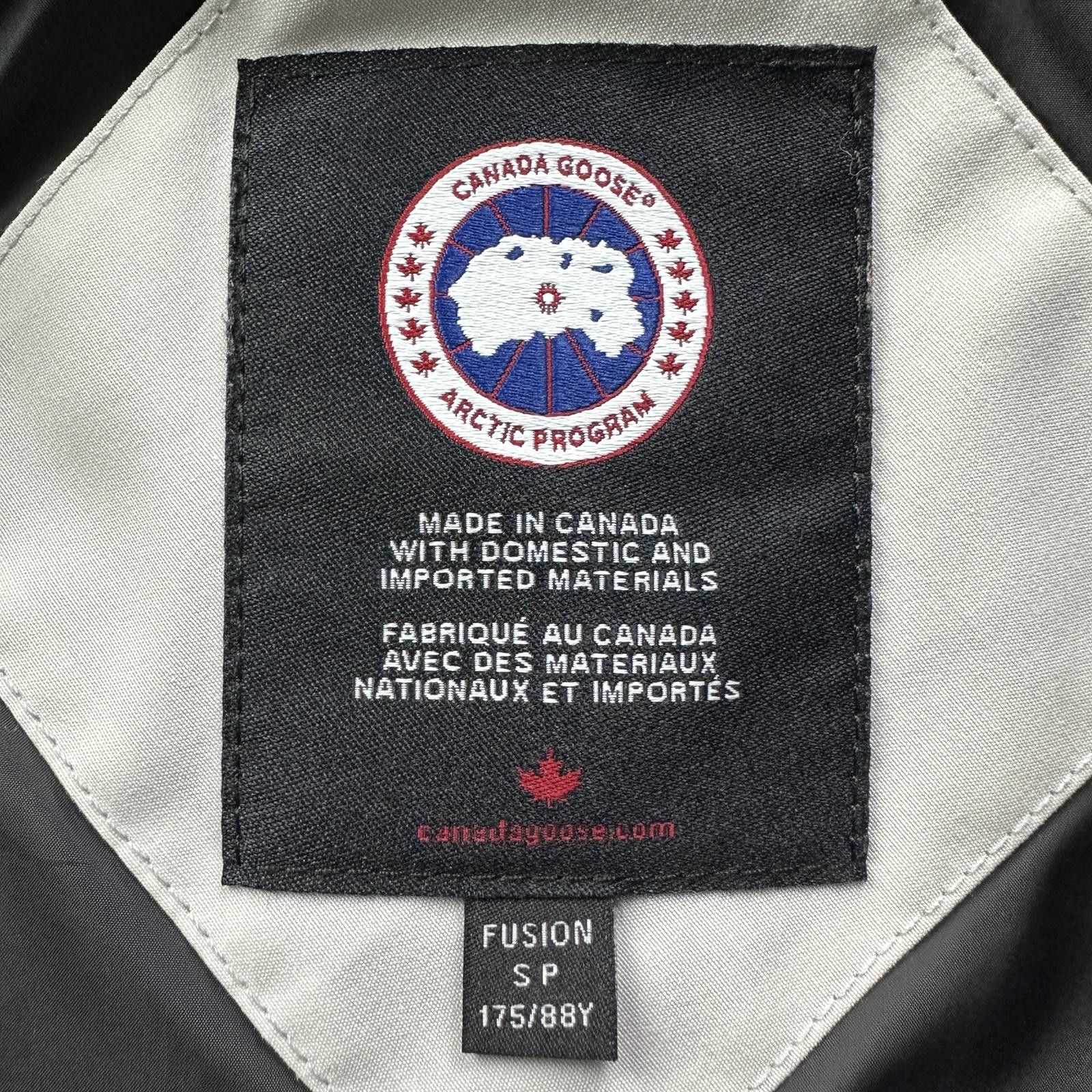 Canada Goose Canada Goose Wyndham Size S Fusion Size US S / EU 44-46 / 1 - 8 Thumbnail
