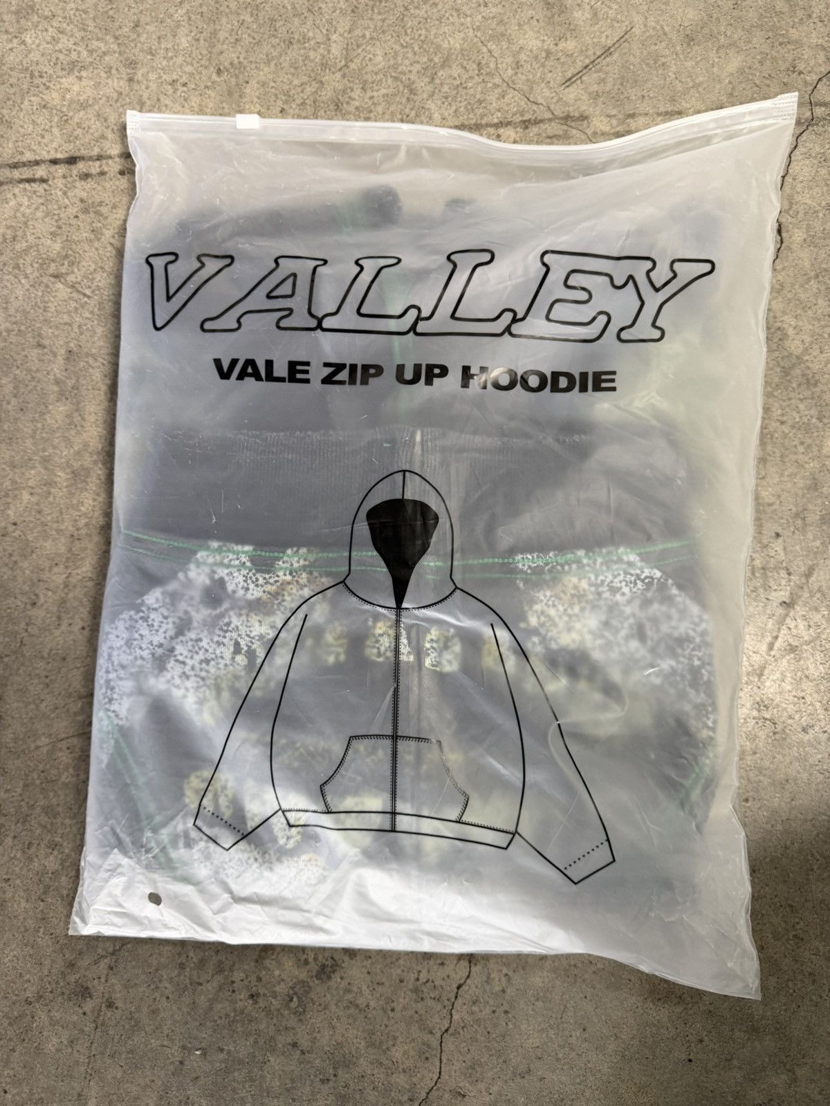 Vale Vale Forever Gravedigger Zip Up 'Black' Size US L / EU 52-54 / 3 - 10 Thumbnail