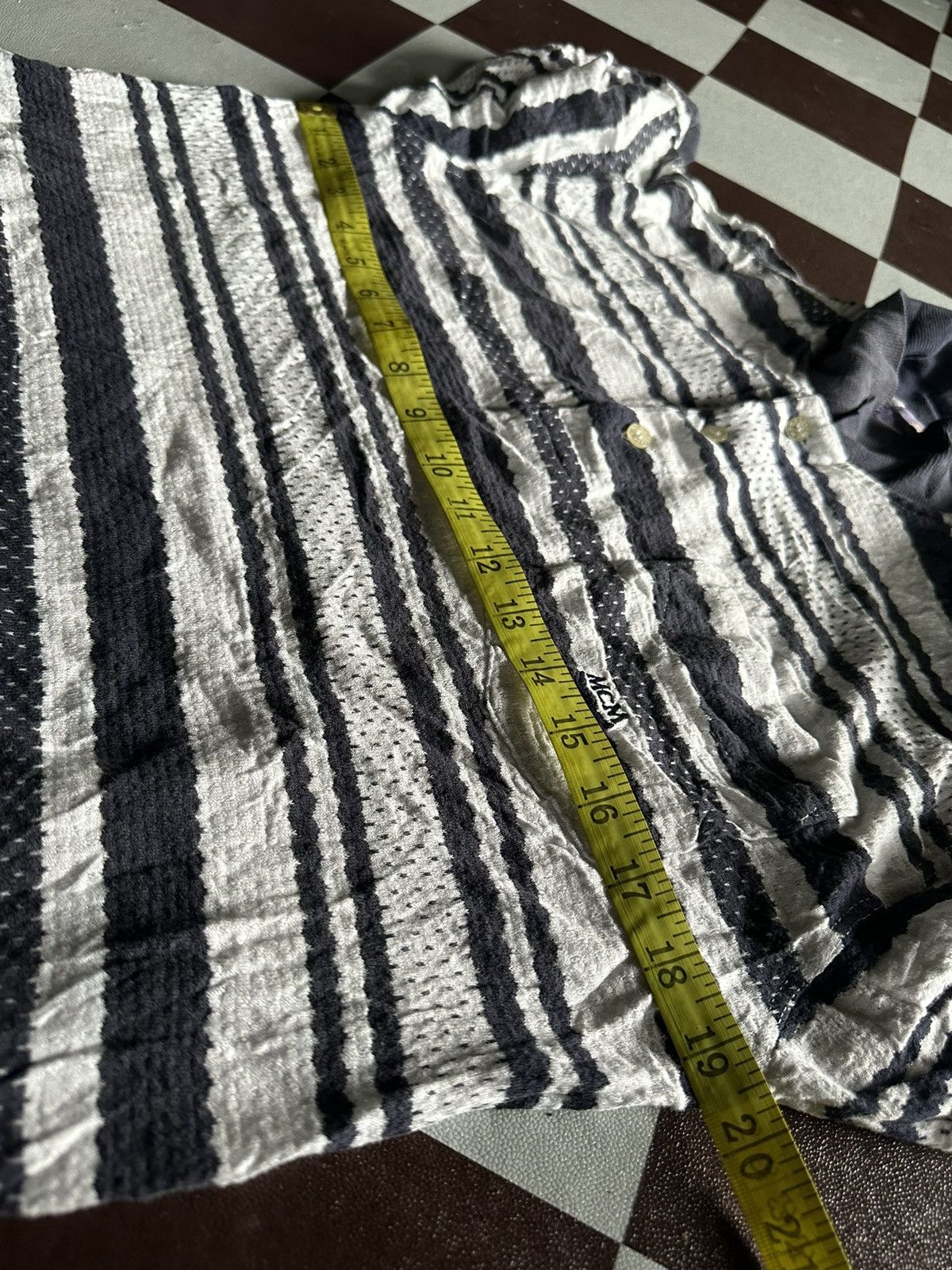 MCM MCM stripe button up shirts Size US M / EU 48-50 / 2 - 6 Thumbnail